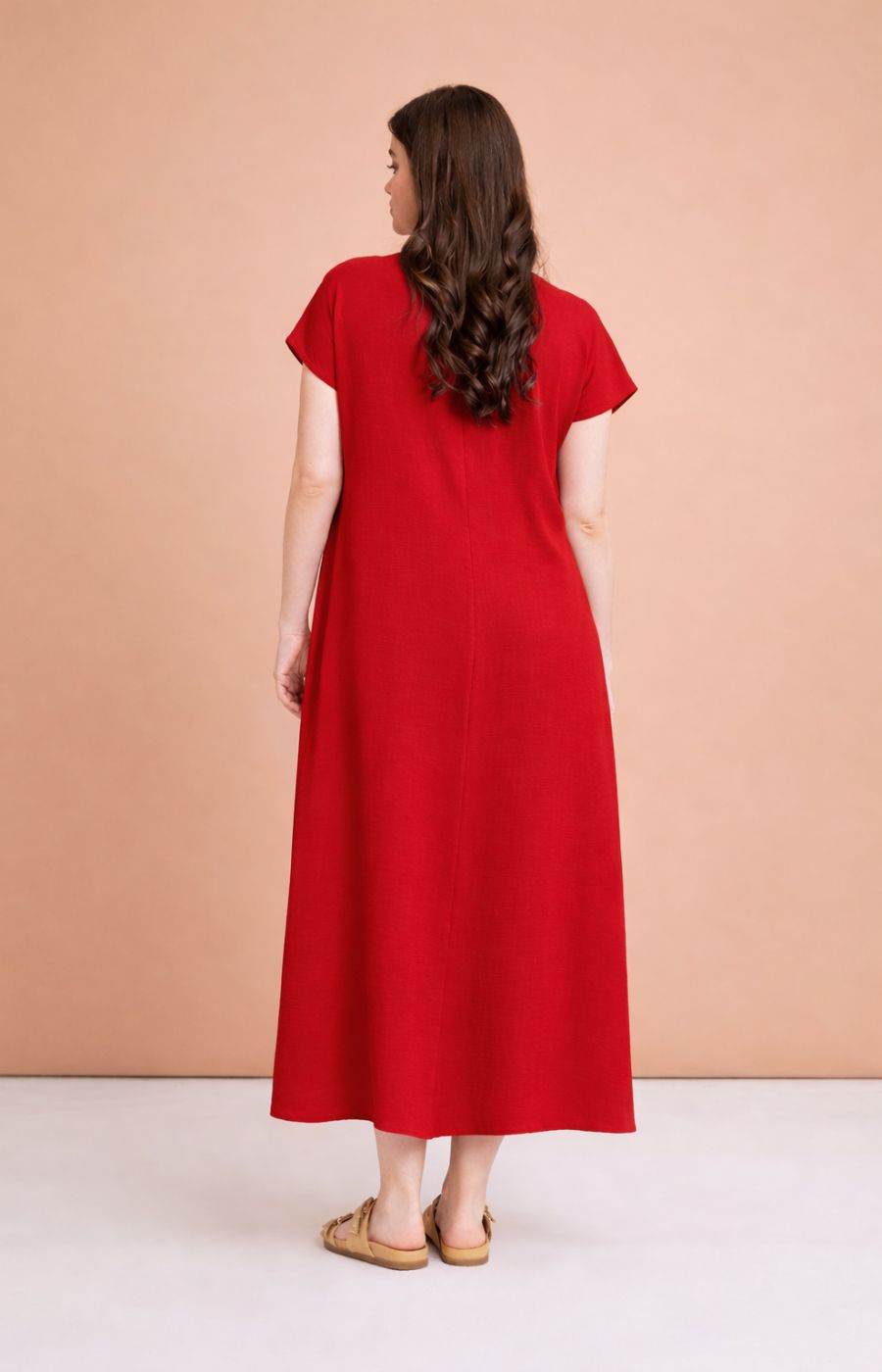 Mat V-Neck Maxi Dress in Red