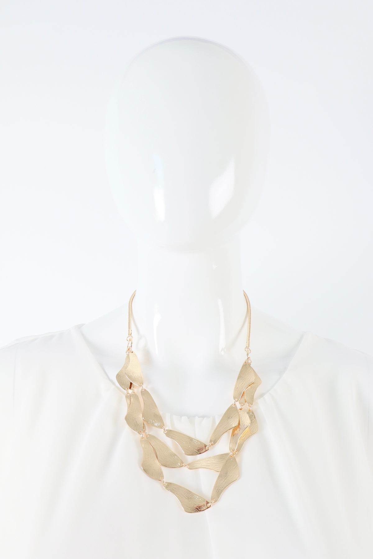 Mckenna Necklace in Gold