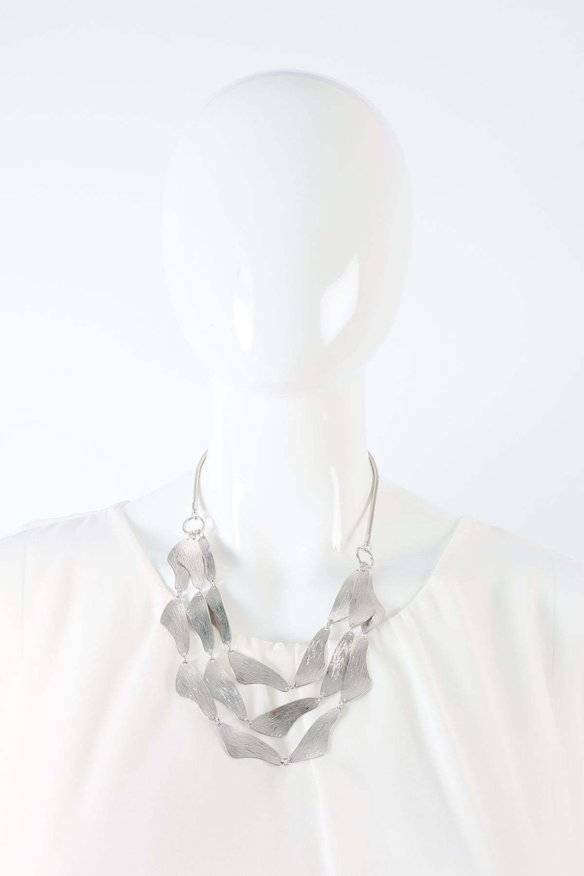 Mckenna Necklace in Silver