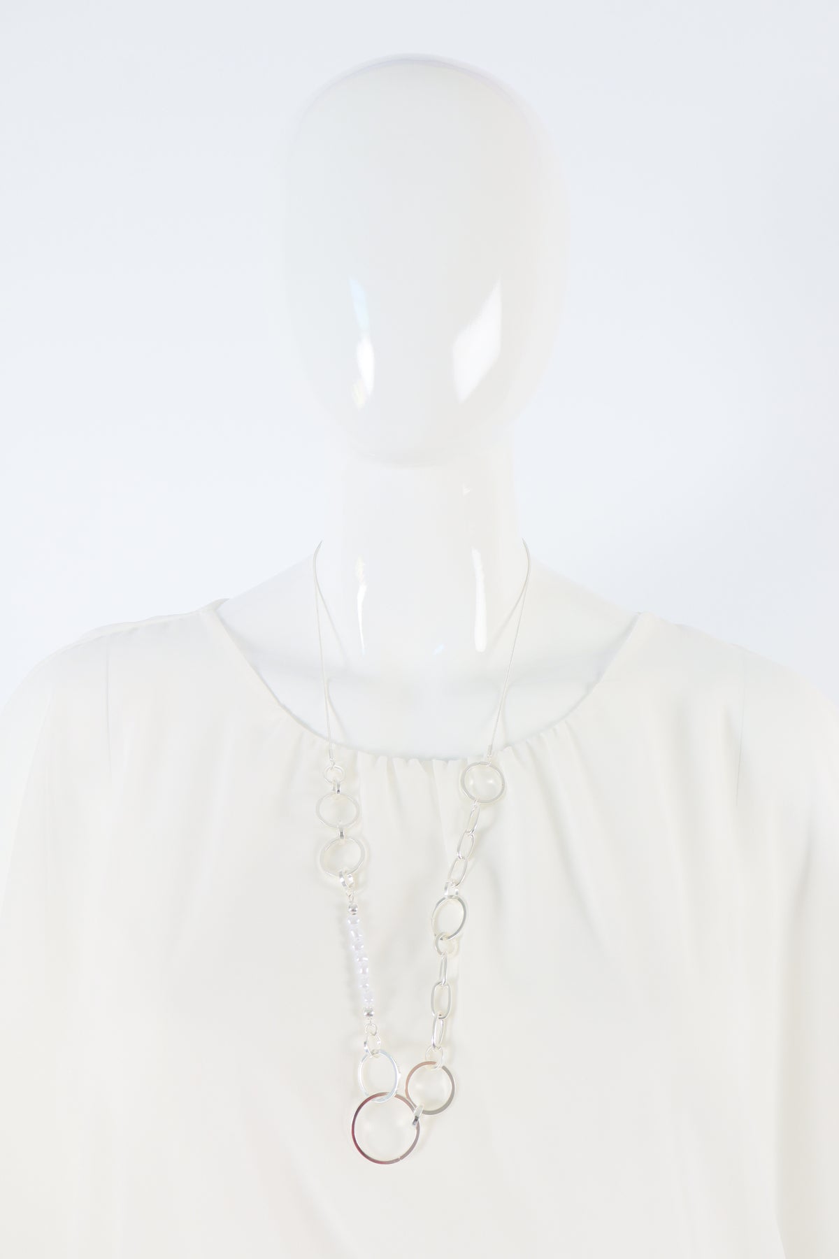 Olympia Necklace in Silver