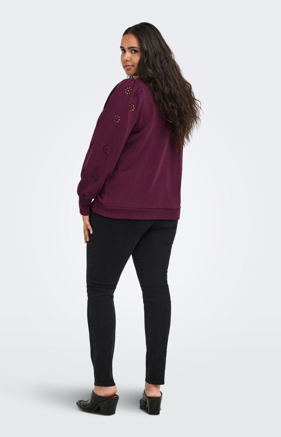 Only Carmakoma Femme Sweater in Fig