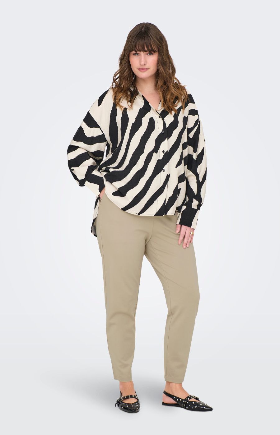 Only Carmakoma Life Trousers in Beige