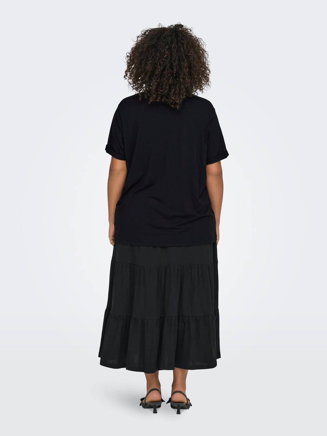 Only Carmakoma Moster T-Shirt in Black