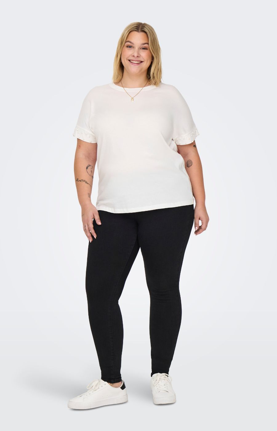 Only Carmakoma Olivia T-Shirt in White