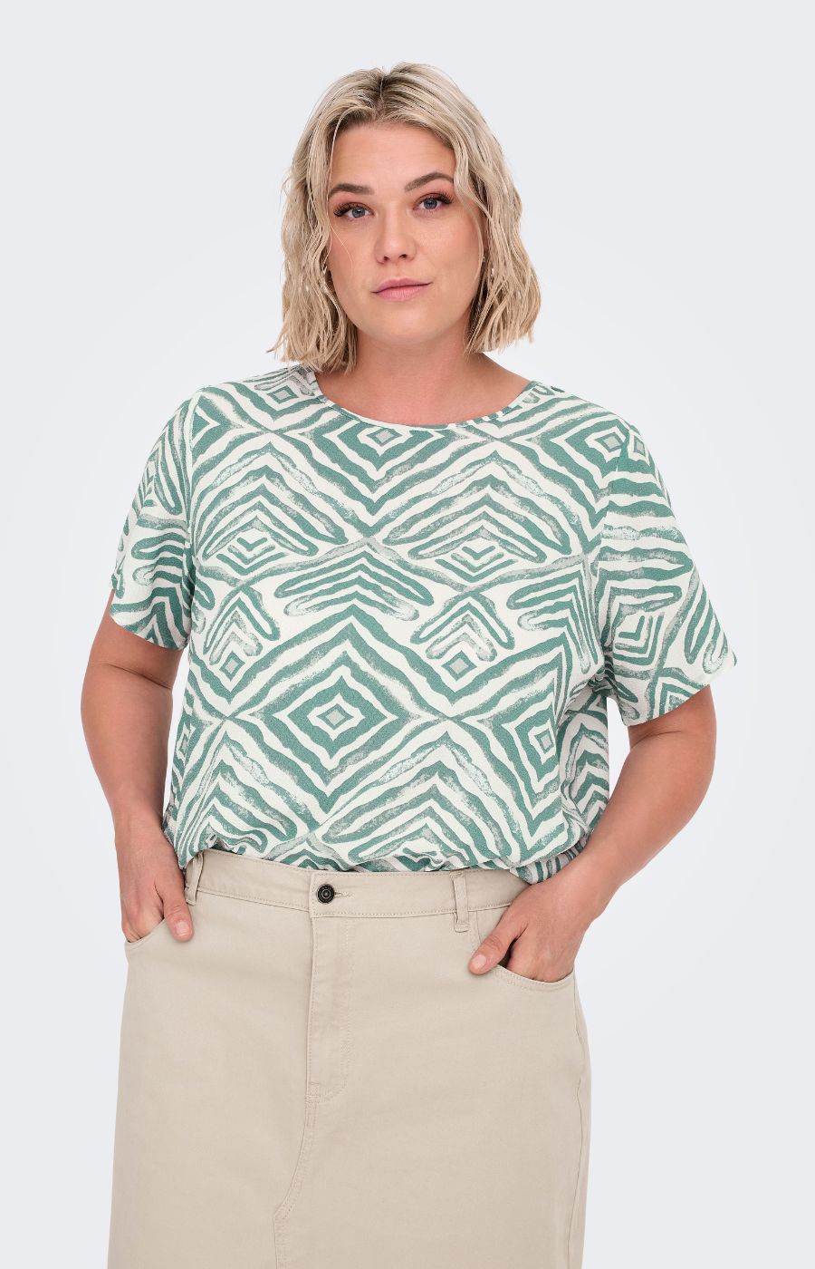 Only Carmakoma Vica Blouse in Abyss