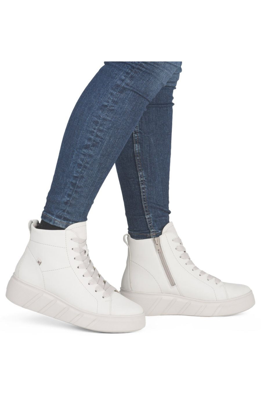 Rieker High Top Trainer in Off White
