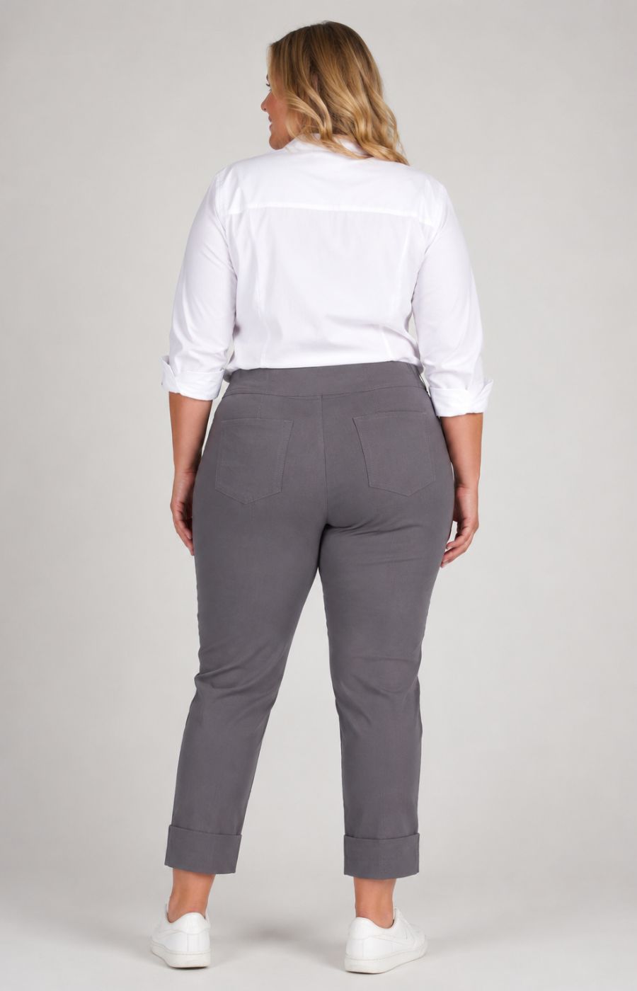 Robell 7/8ths Trousers in Dark Grey