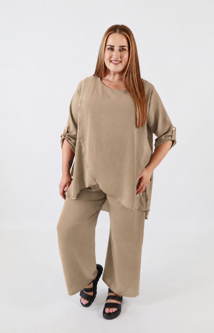 Shania Co-ord in Taupe