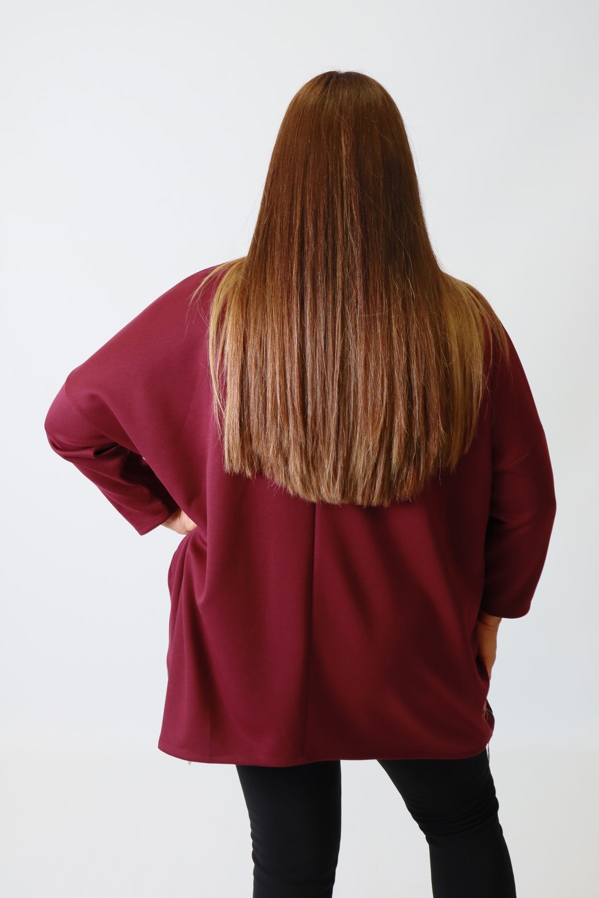 Shelby Sequin Sweater in Wine