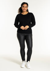 Studio Helsinki Knitted Top in Black