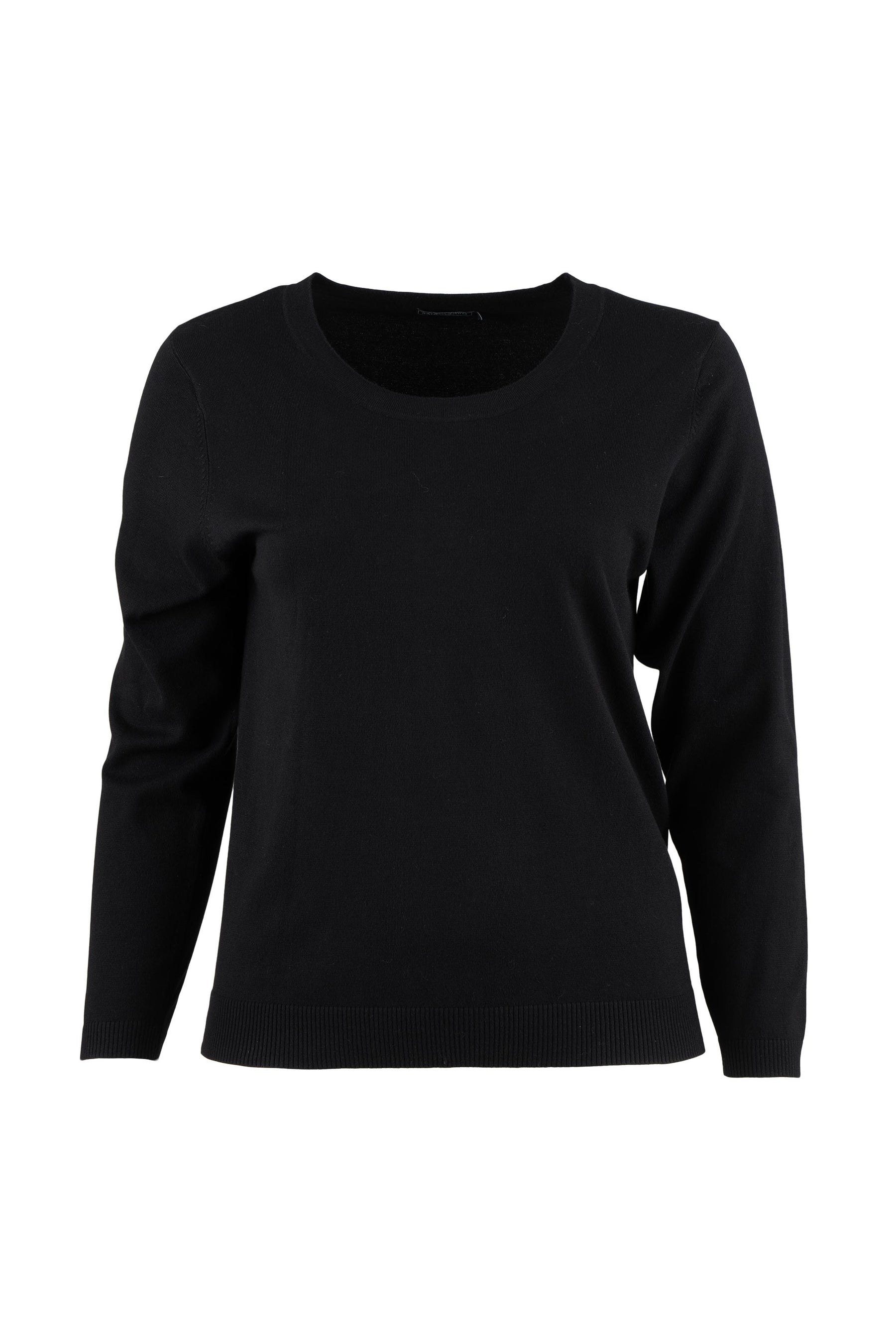 Studio Helsinki Knitted Top in Black
