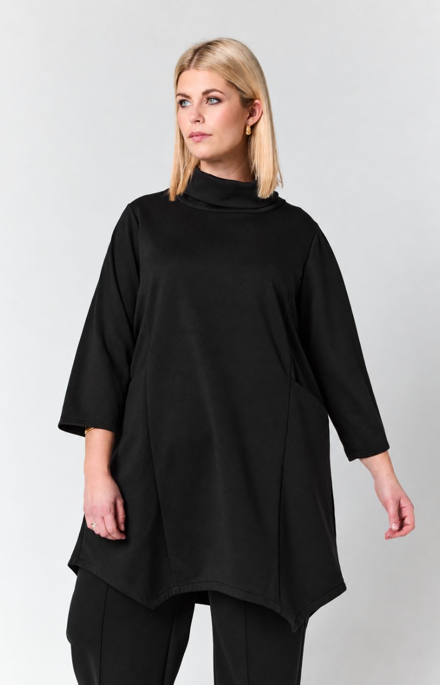 Studio Serenya Tunic in Black