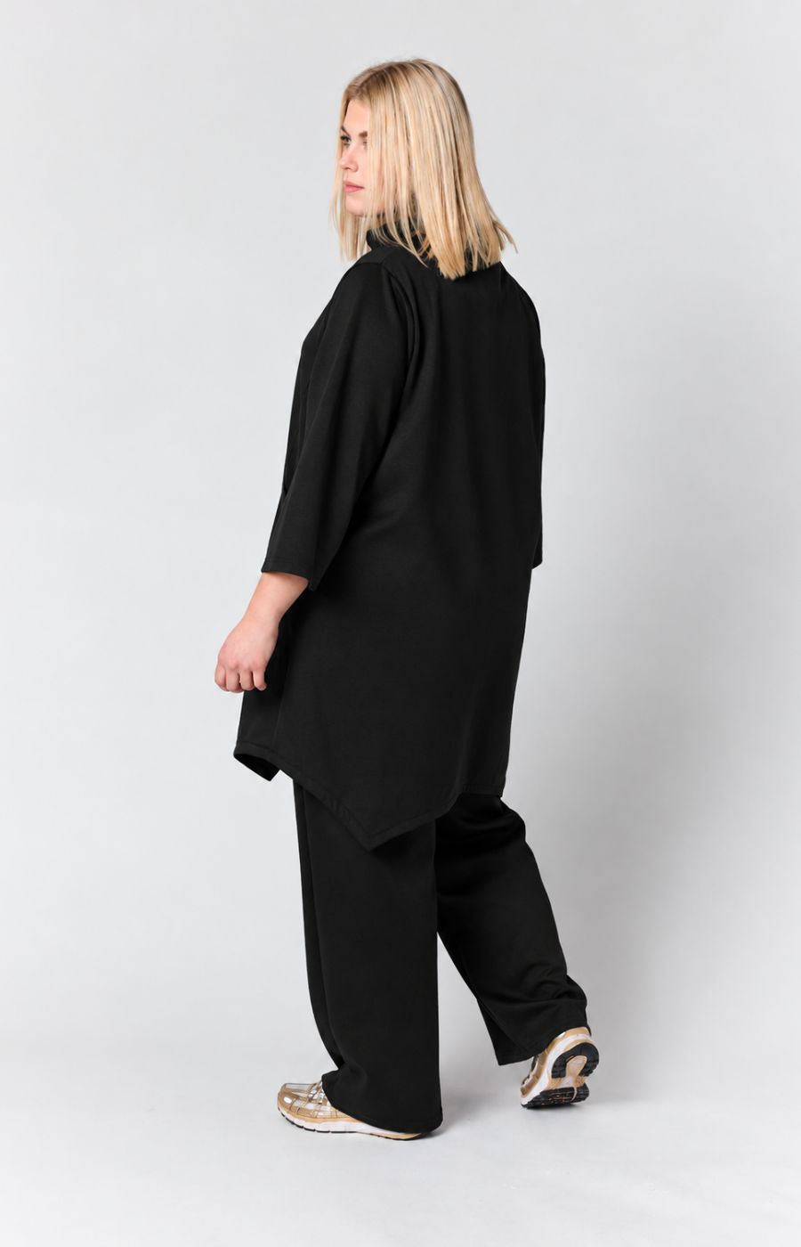 Studio Serenya Tunic in Black