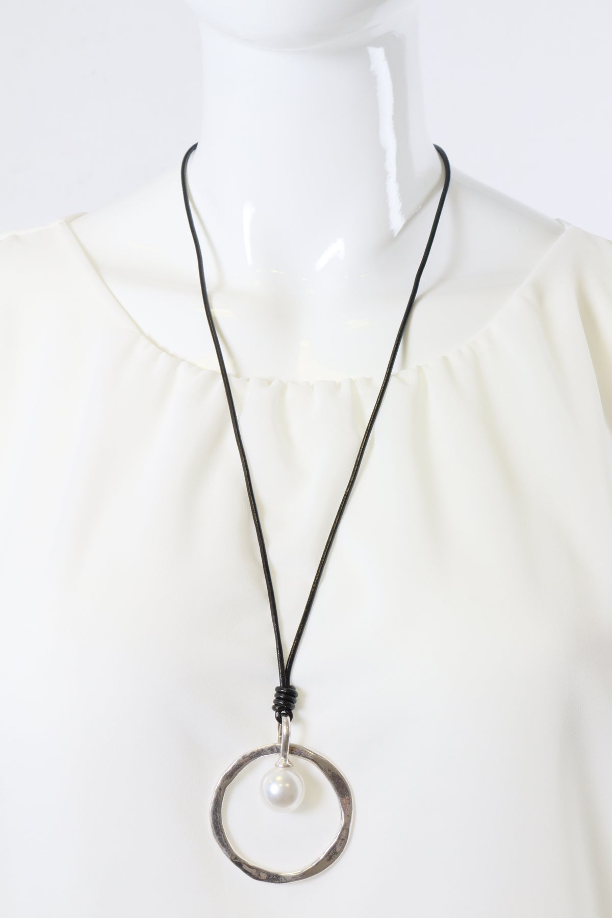 Talulla Necklace in Silver