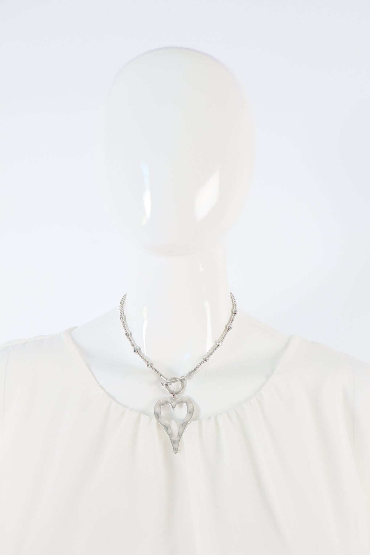 Taylor Necklace in Silver