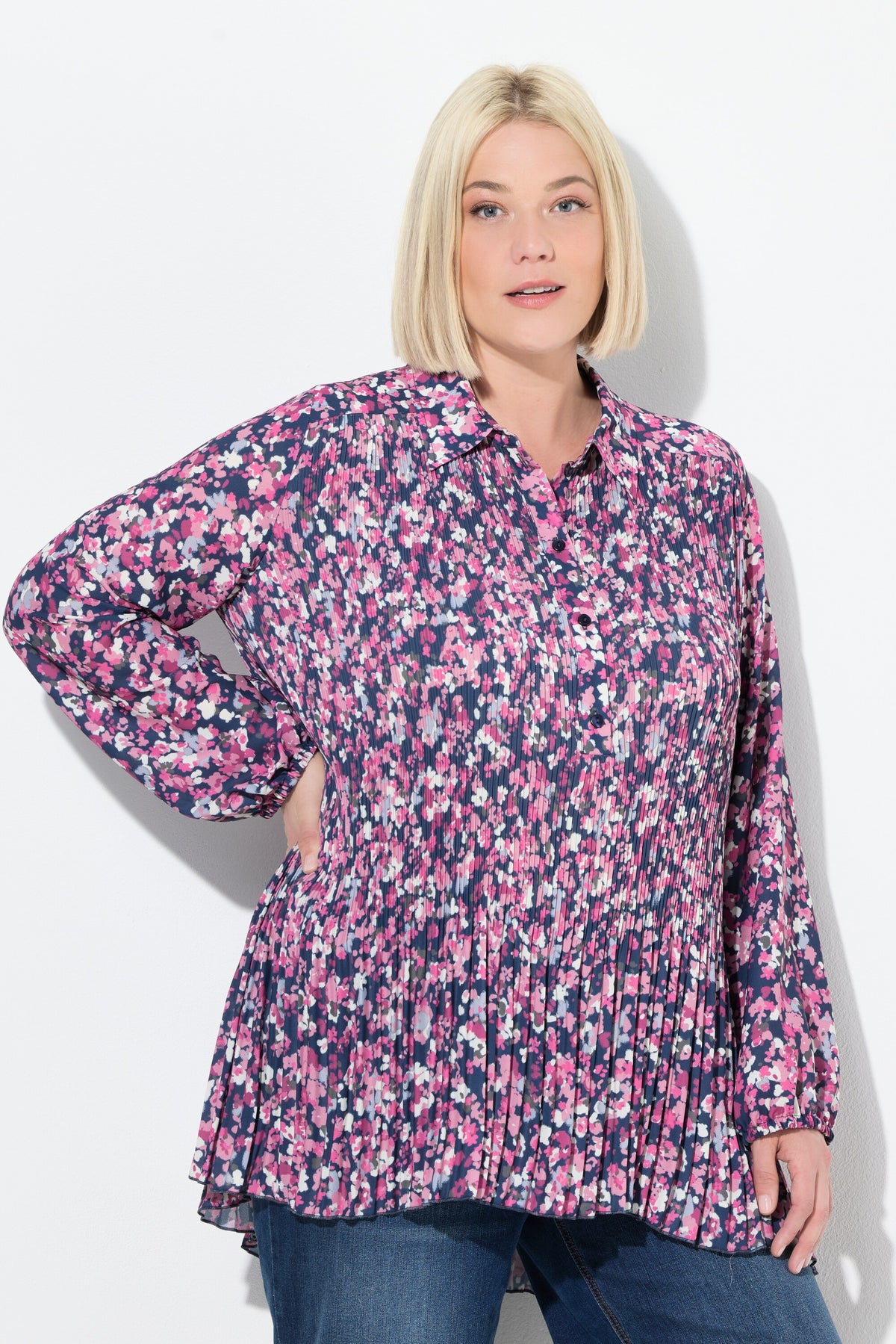Ulla Popken Floral Pleated Shirt in Pink