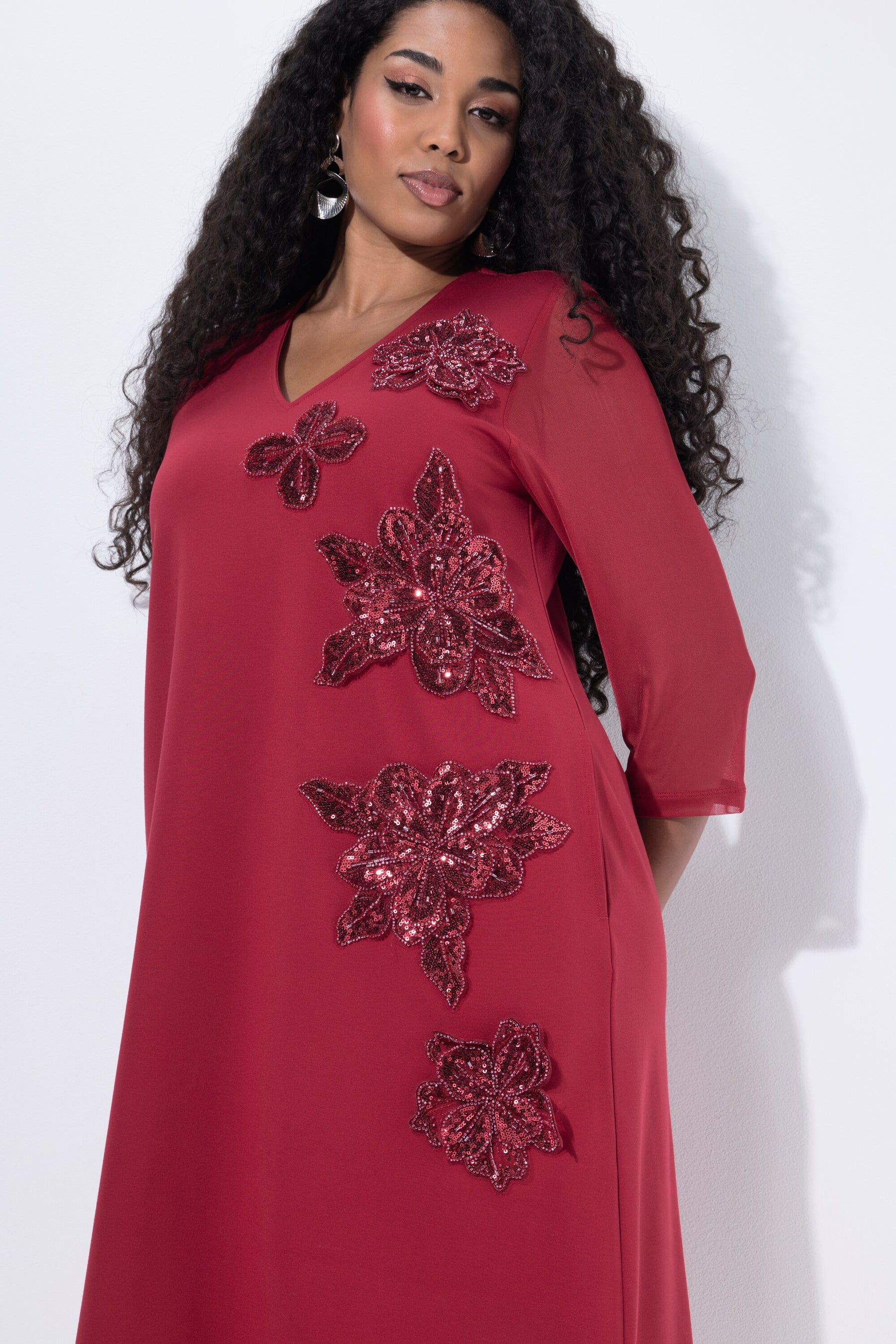Ulla Popken Floral Sequin Dress in Wine