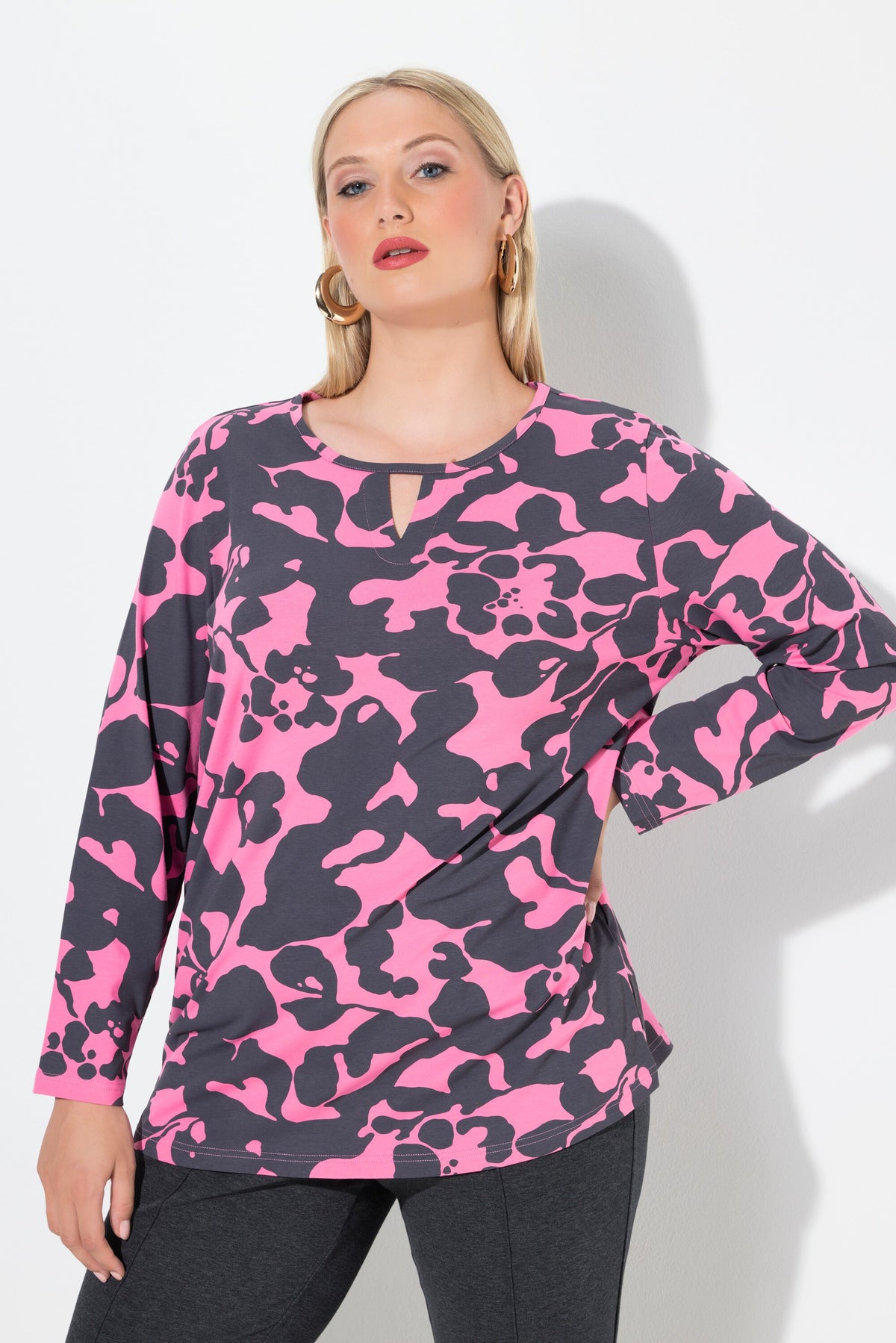 Ulla Popken Keyhole Neck Top in Pink