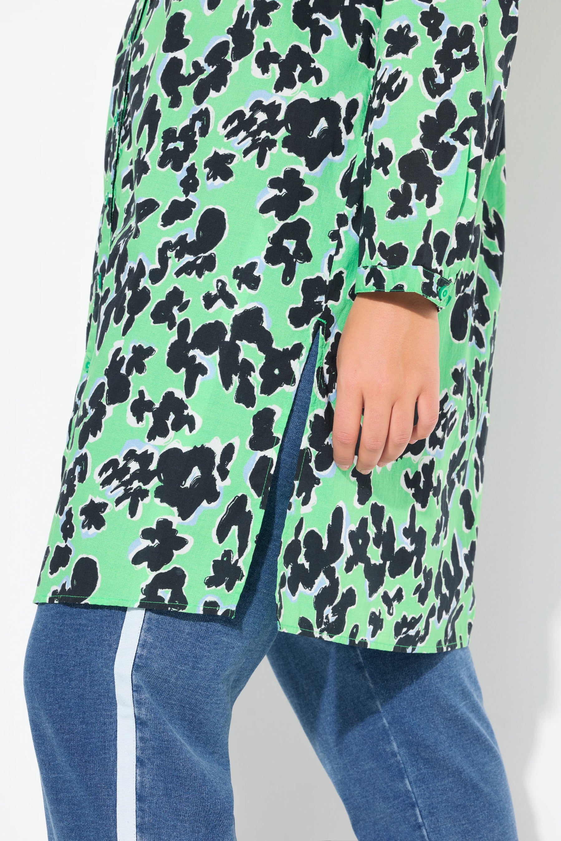 Ulla Popken Long Shirt in Green