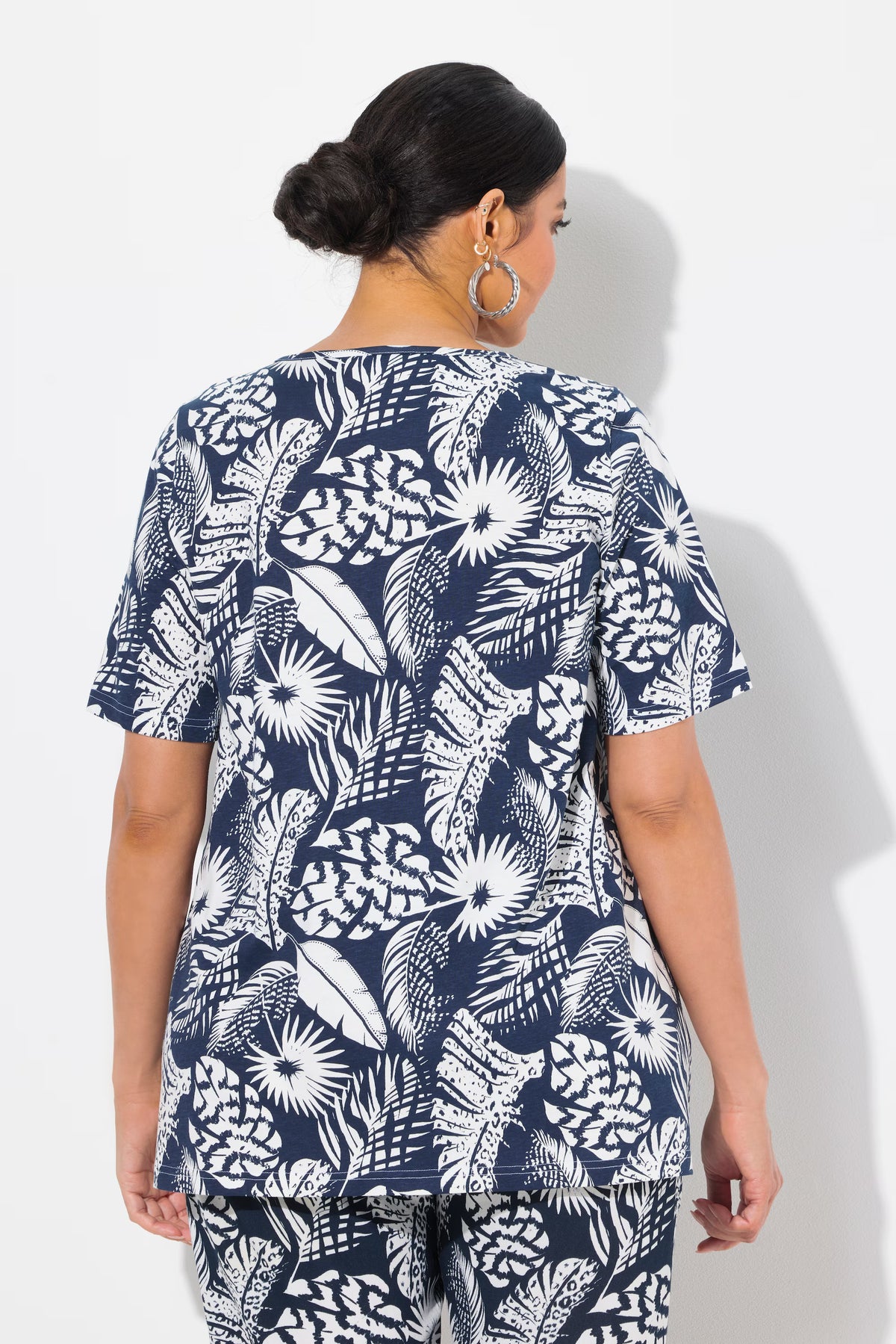 Ulla Popken T-Shirt in Navy Leaf
