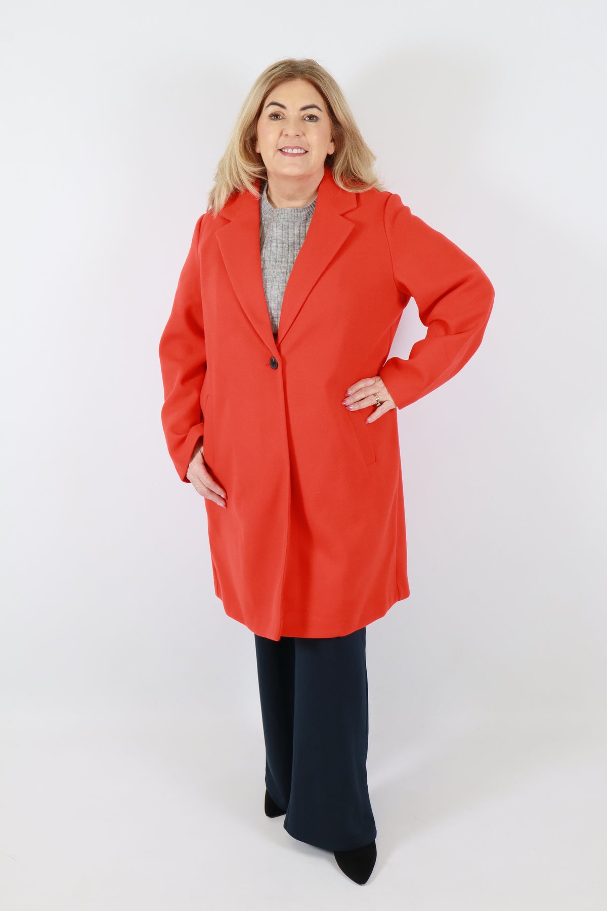 Vero Moda Curve Mari Coat in Fiery Red