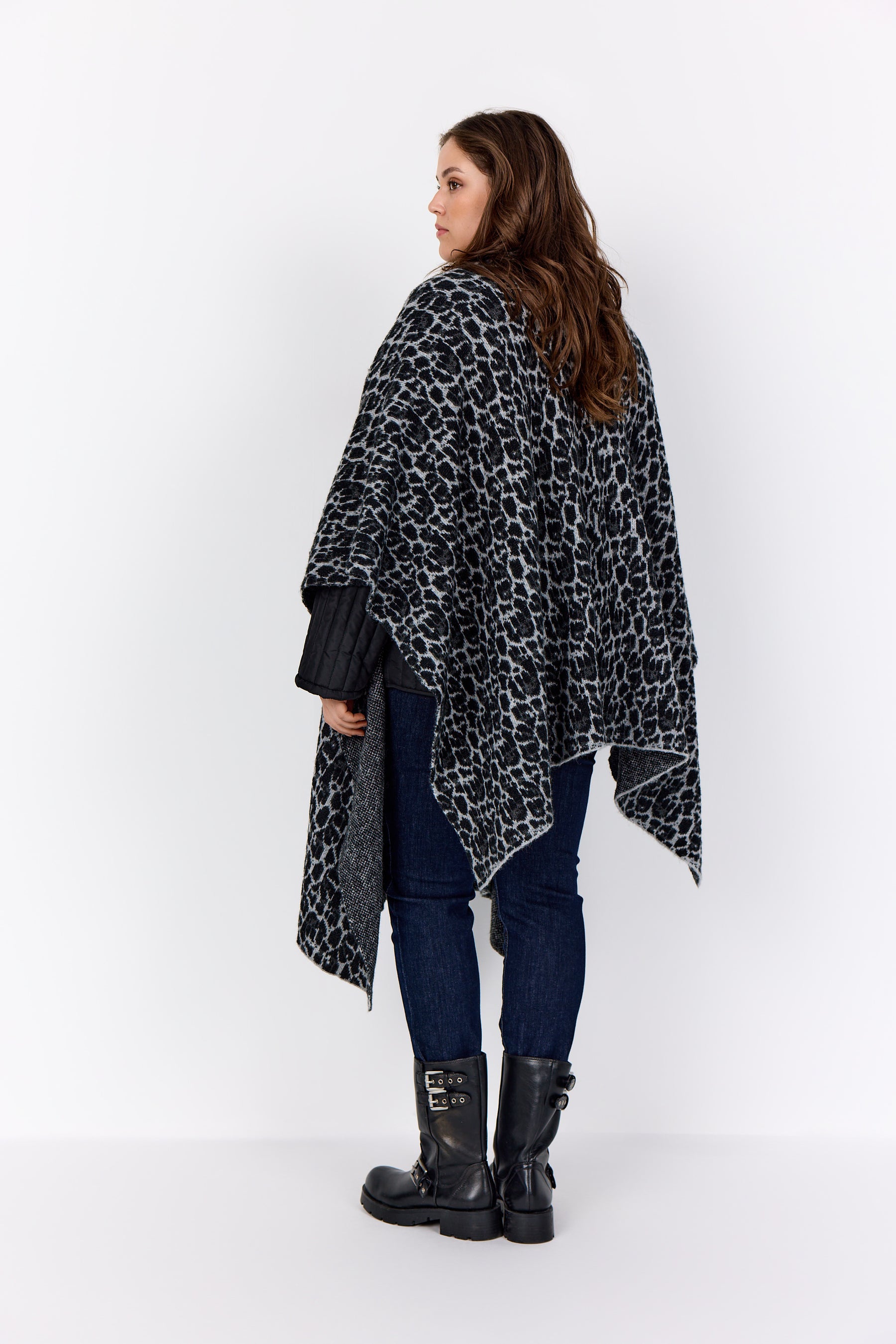 Wasabi Nimo Ponco in Grey Leopard