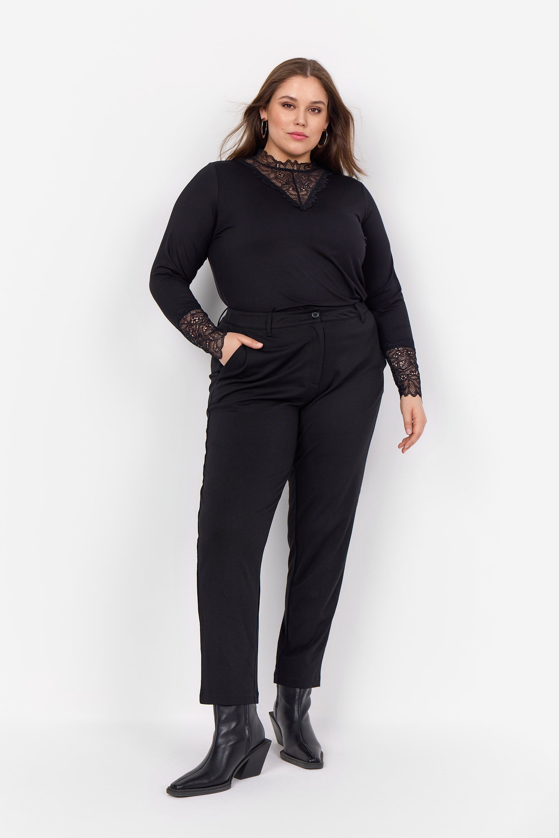 Wasabi Stella Blouse in Black