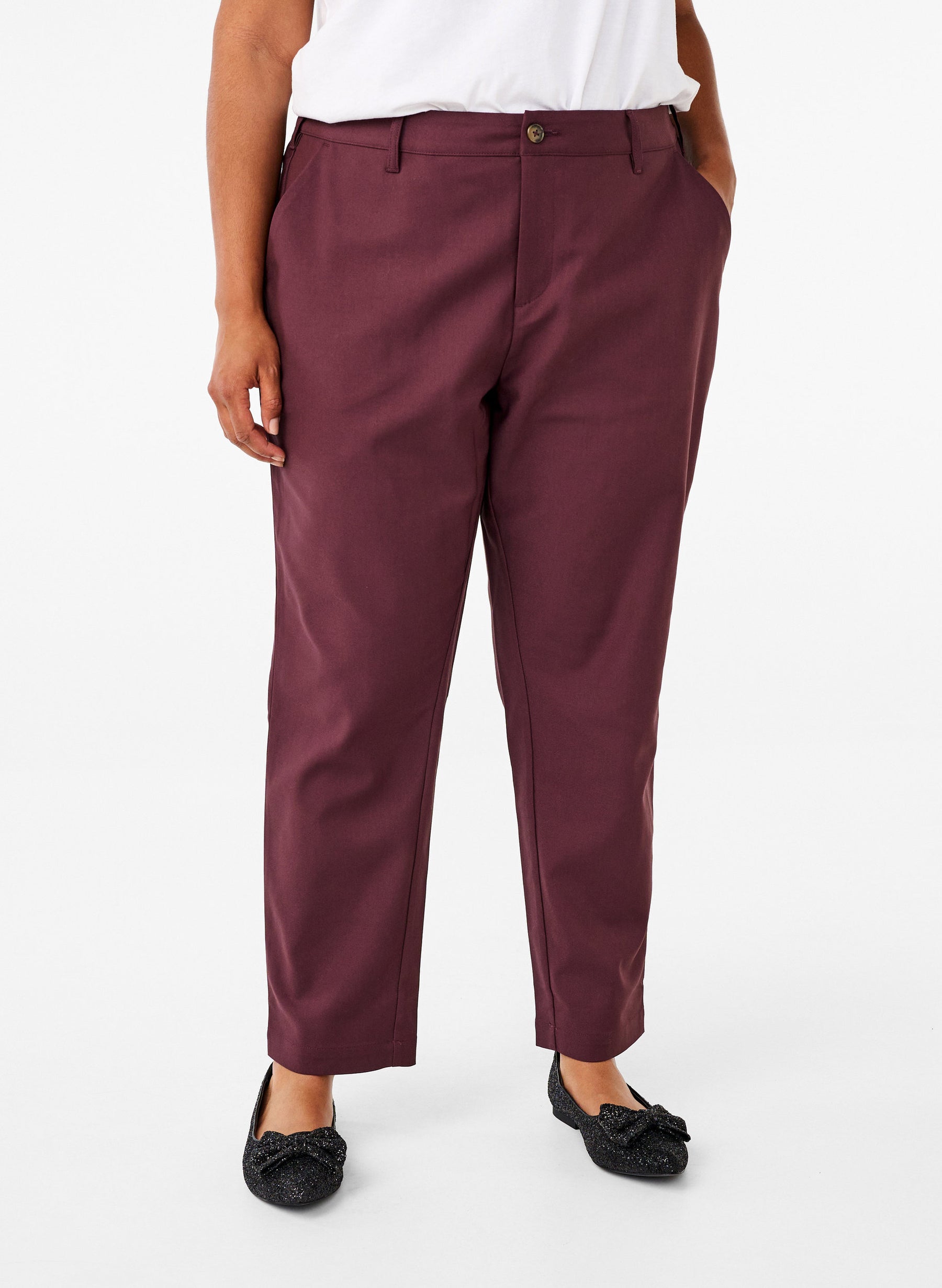 Zizzi Edith Trousers in Burgundy