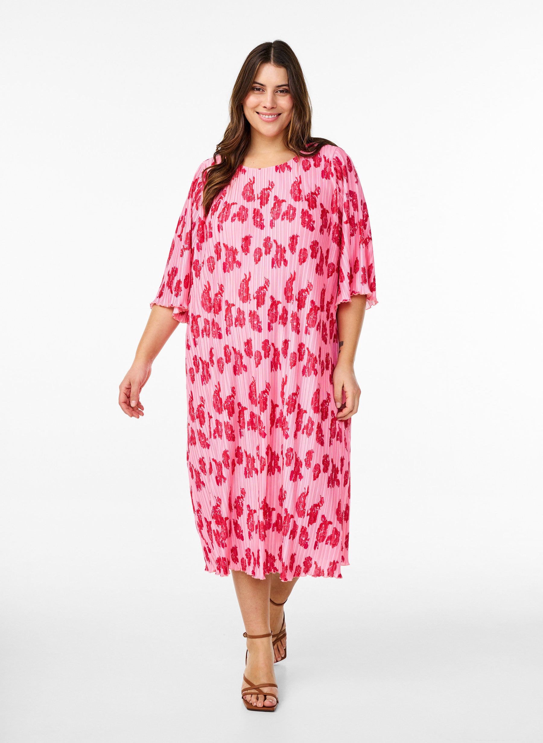 Zizzi Alise Dress in Pink