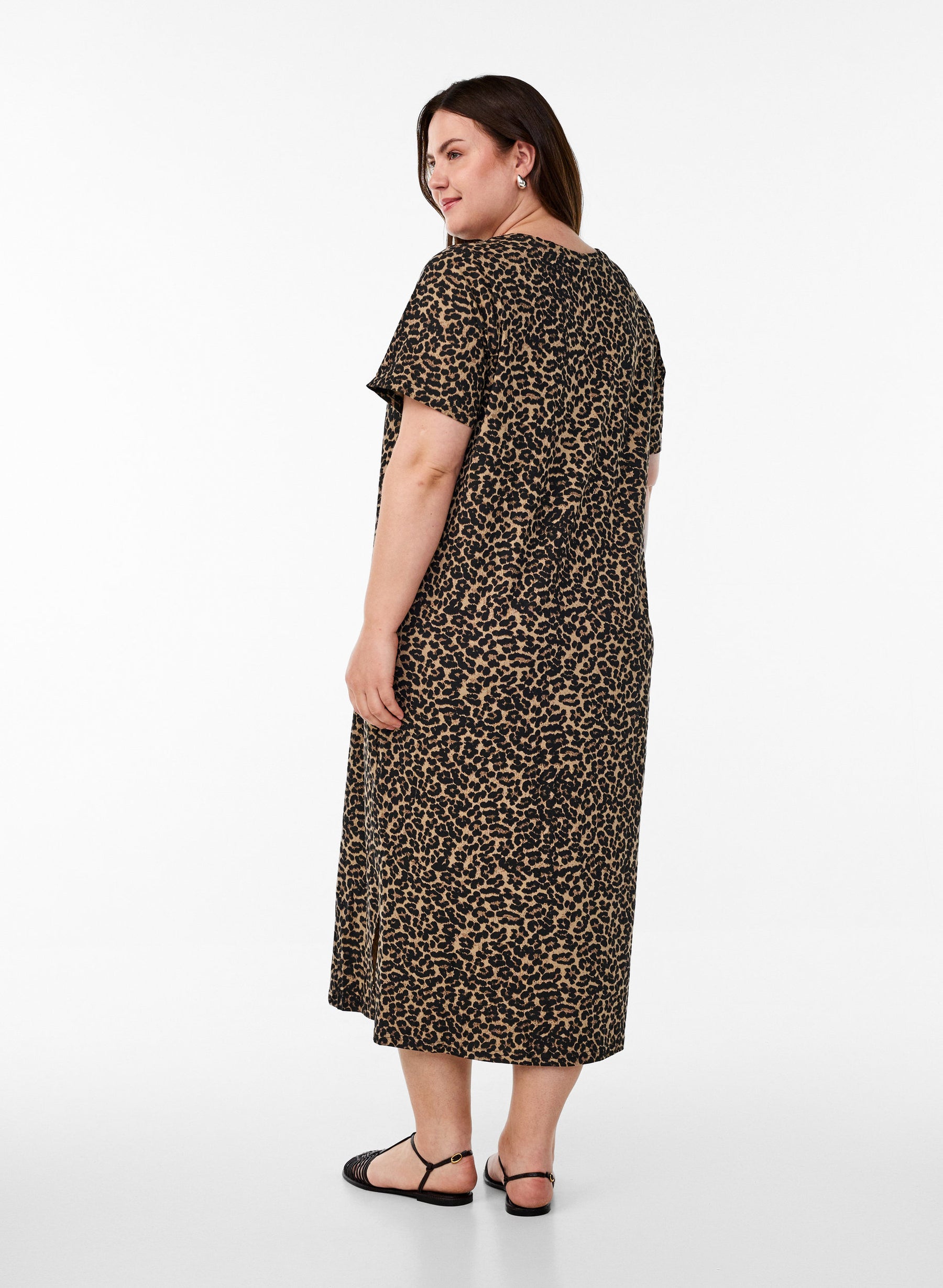 Zizzi Dorit Dress in Leopard