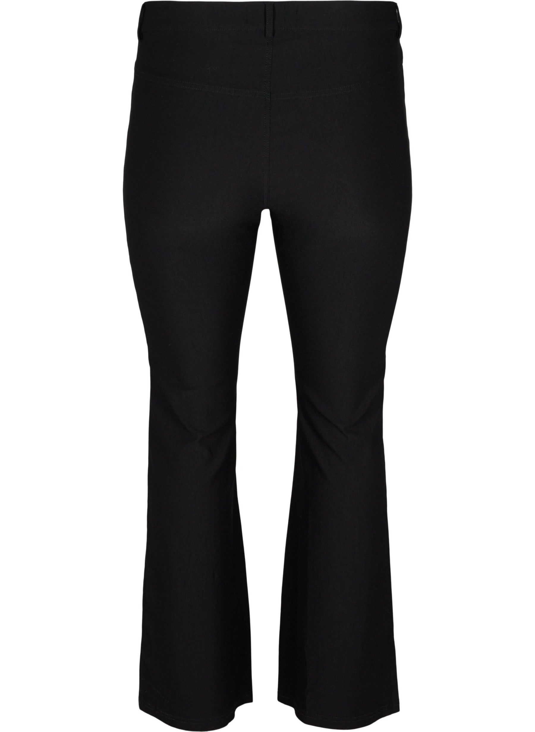 Zizzi Eva Bootcut Jeans in Black