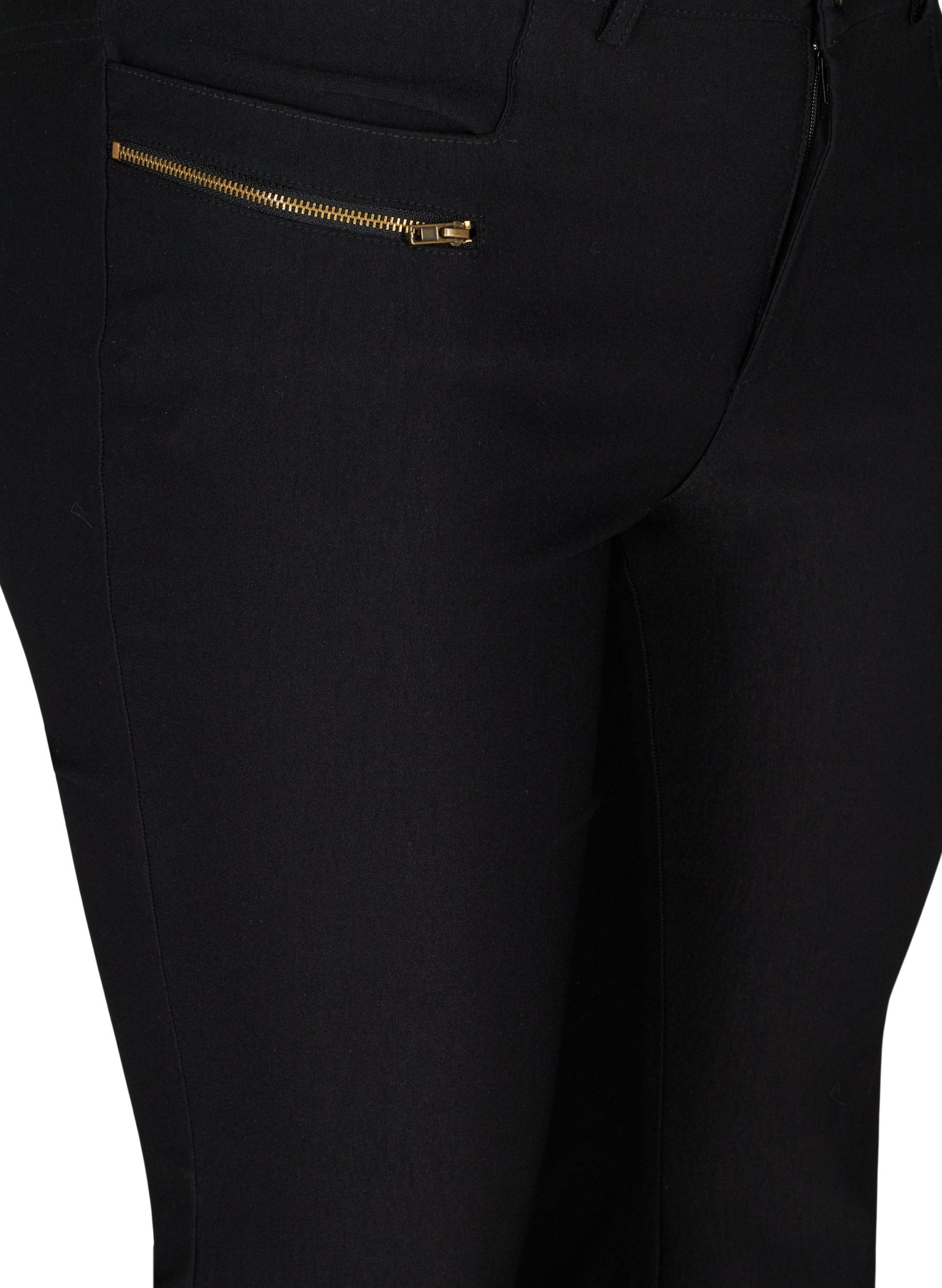 Zizzi Eva Bootcut Jeans in Black