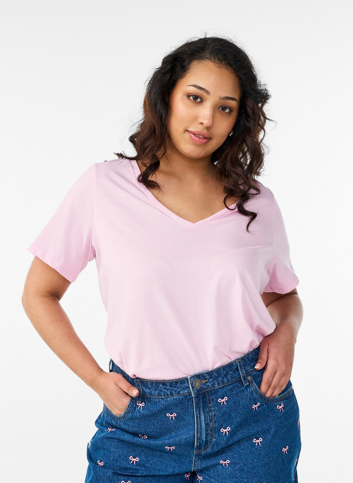 Zizzi Katja V-Neck T-Shirt in Pink