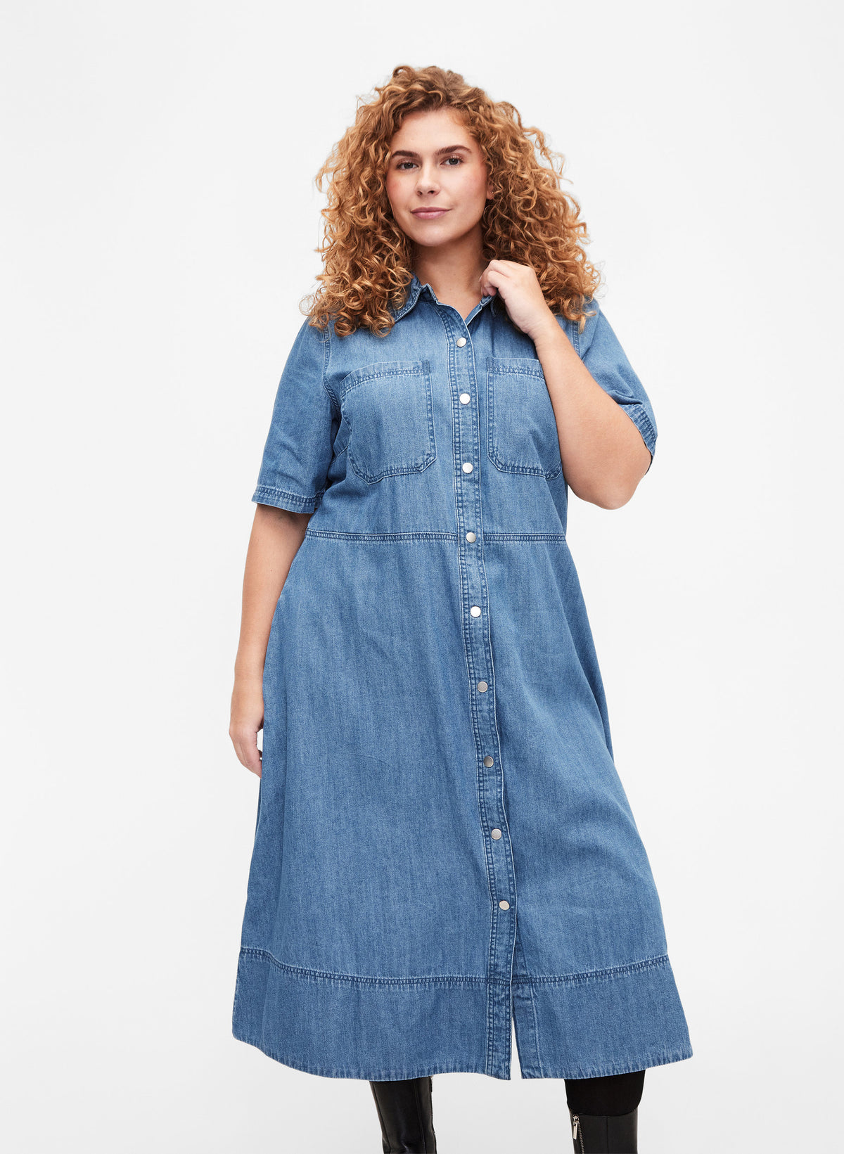 Zizzi Kianta Dress in Light Blue Denim