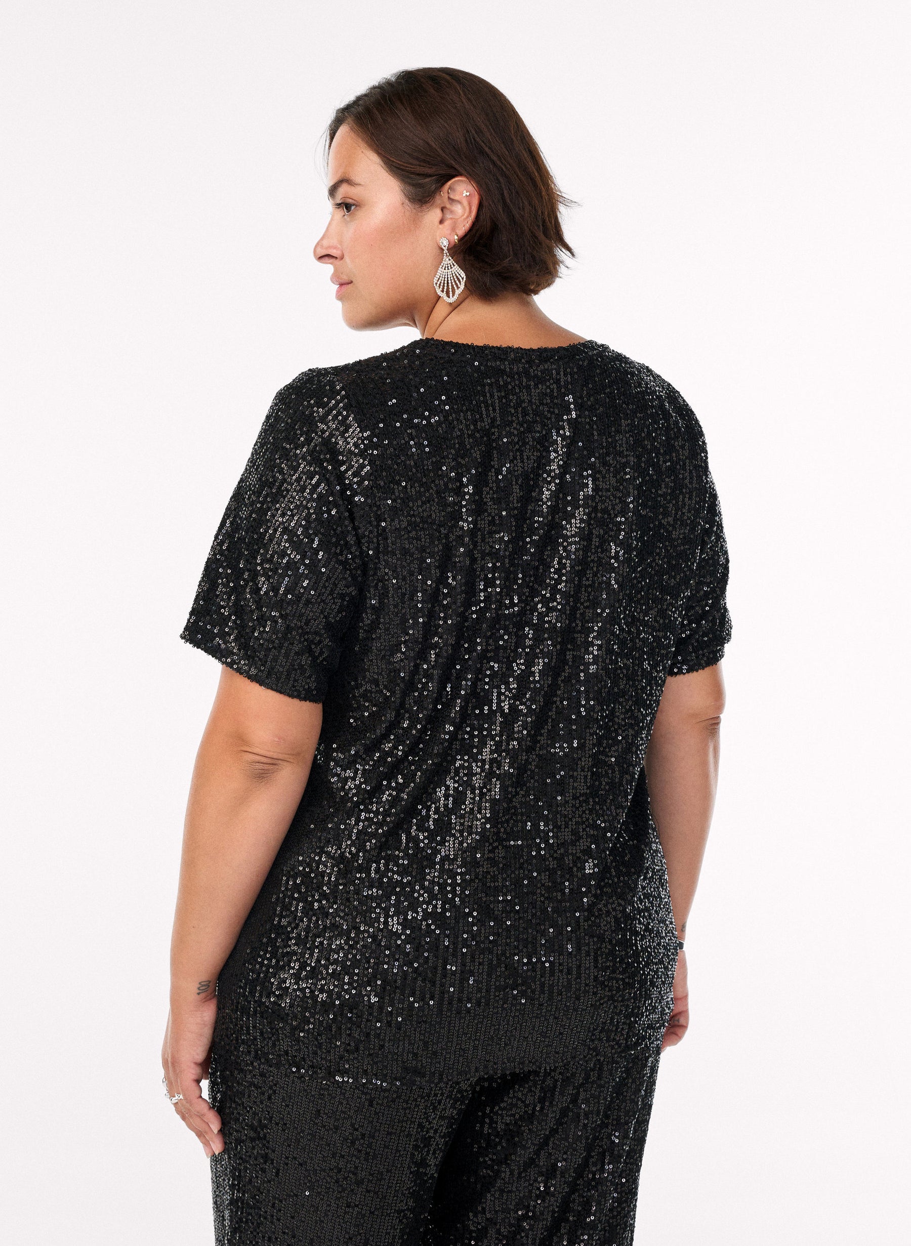 Zizzi Lina Sequin Blouse in Black