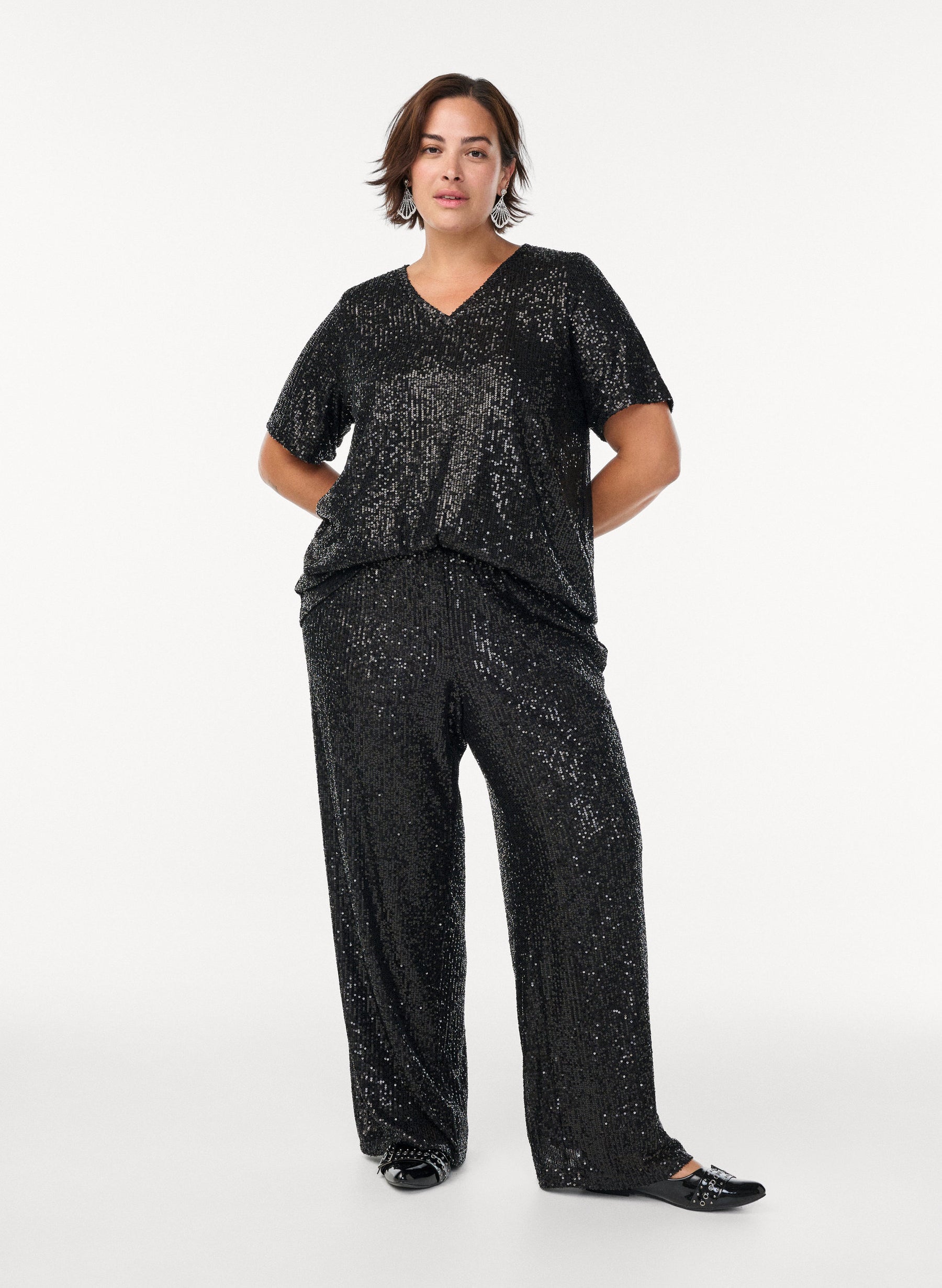 Zizzi Lina Sequin Blouse in Black