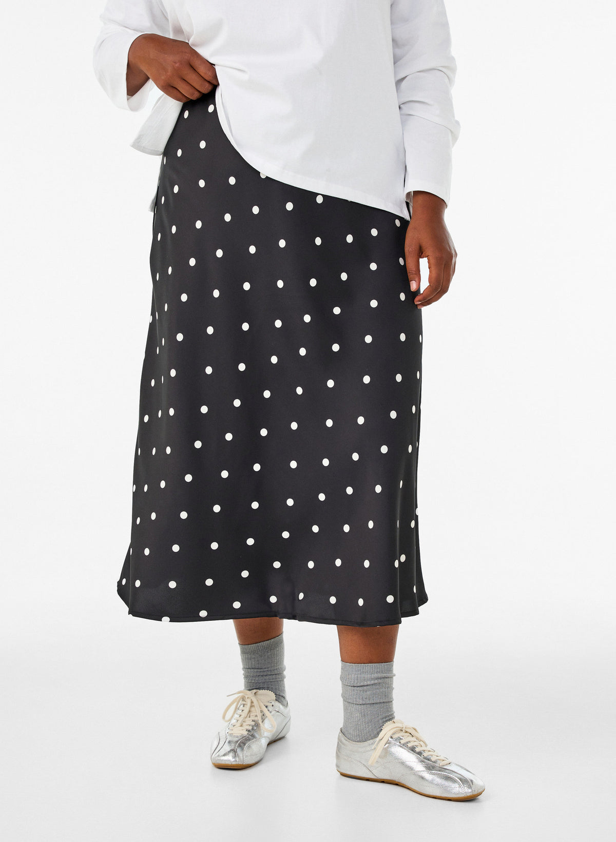 Zizzi Minela Skirt in Black Polka Dot