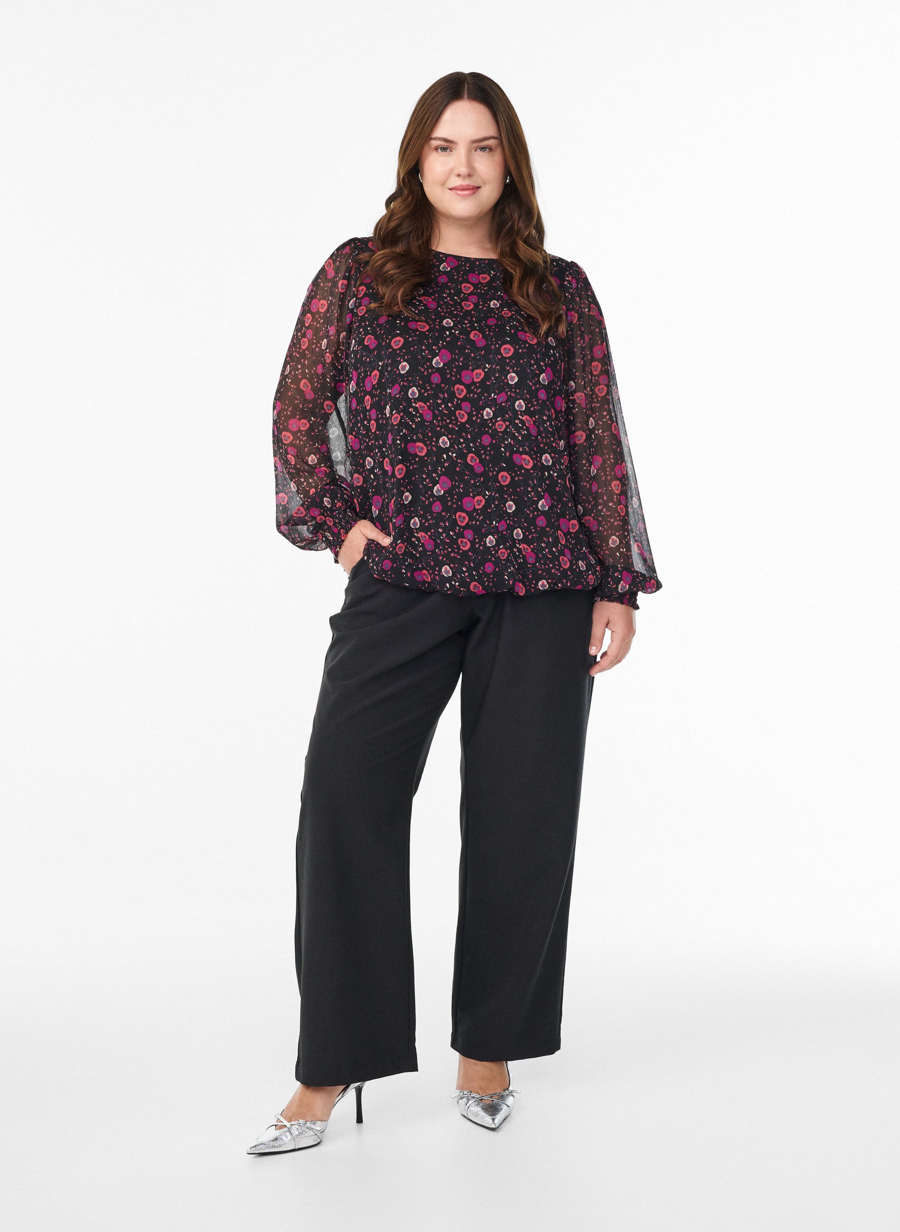 Zizzi Paula Floral Blouse in Black