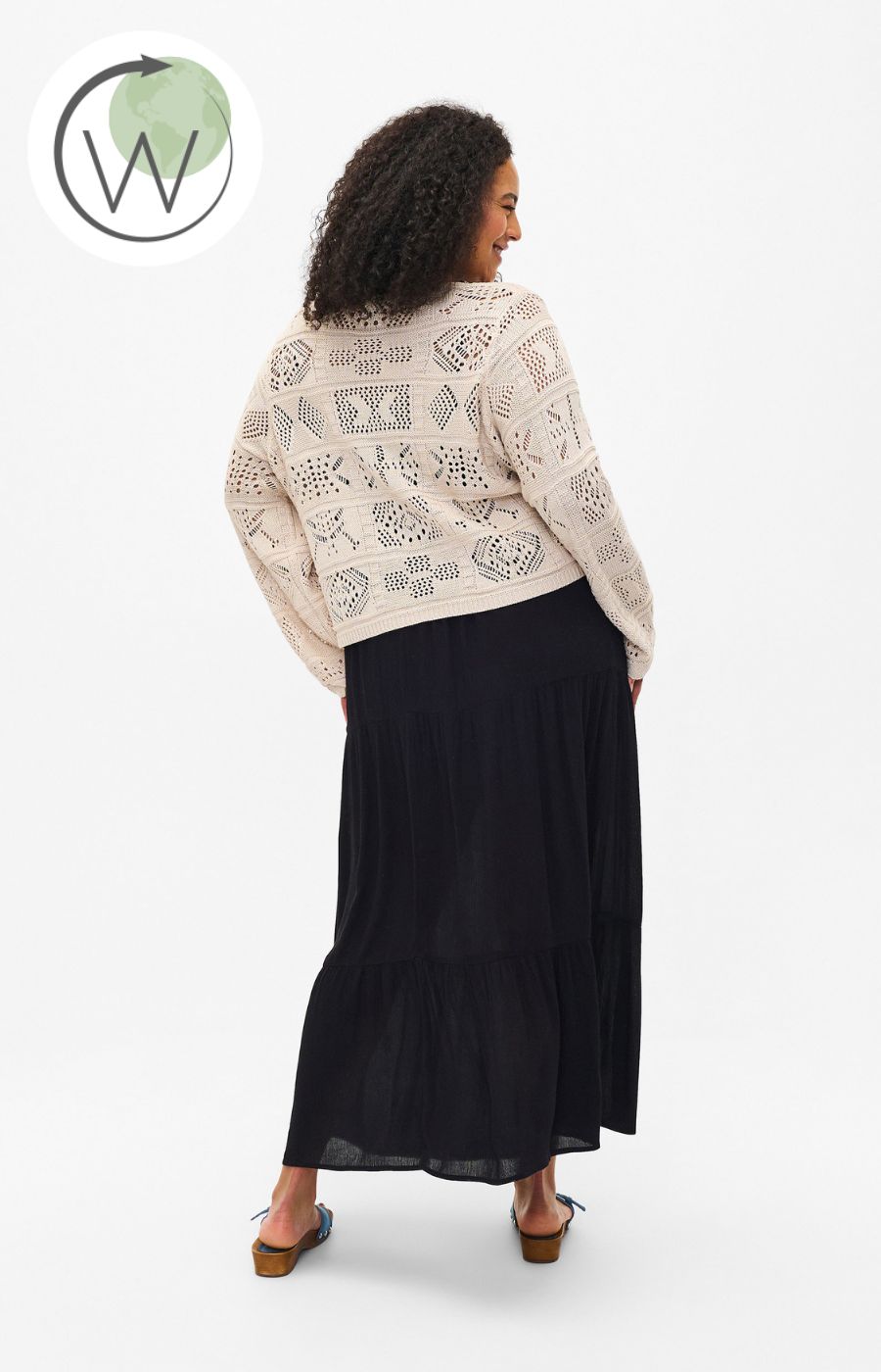 Zizzi Rose Skirt in Black