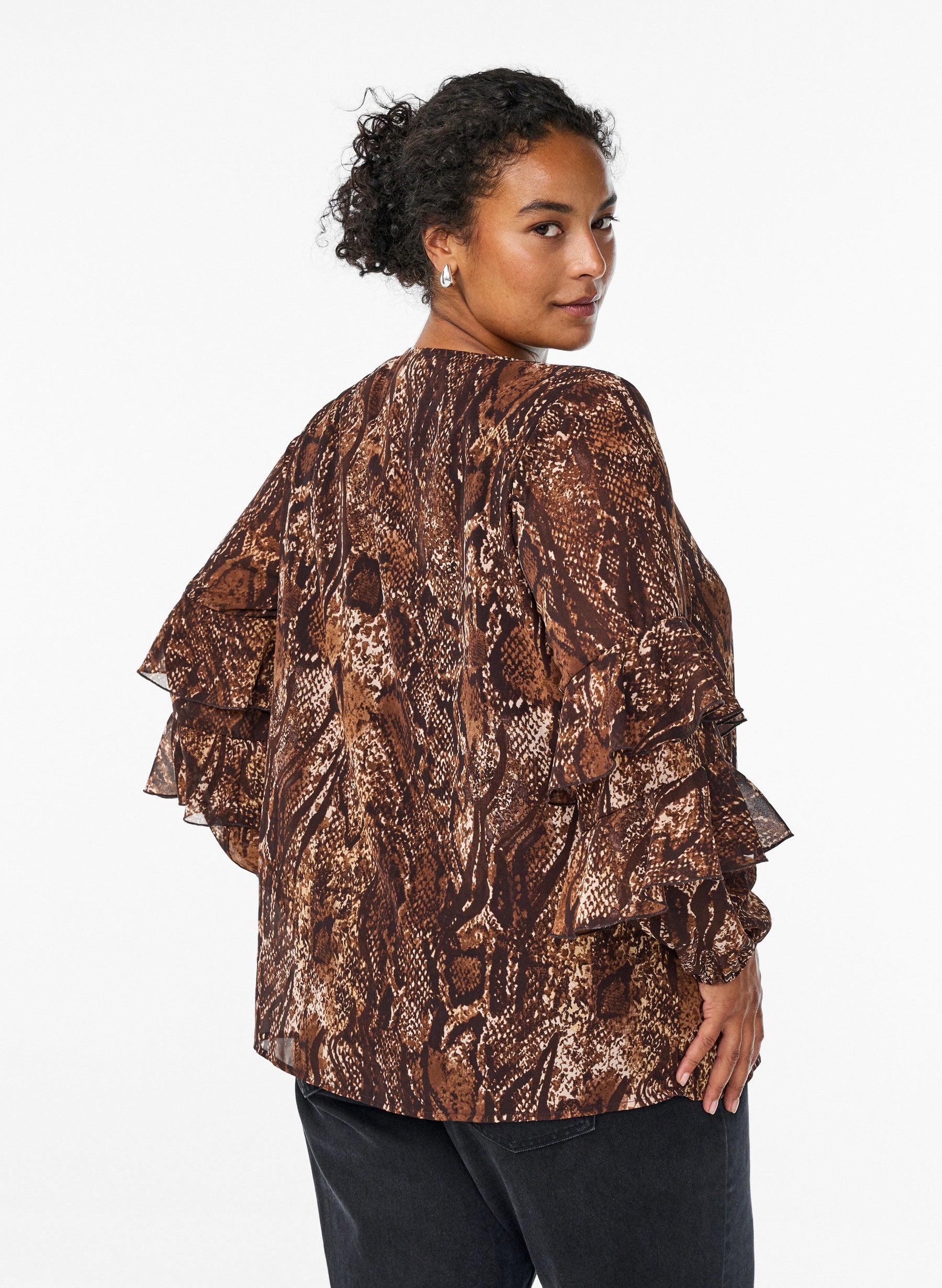 Zizzi Sika Blouse in Brown