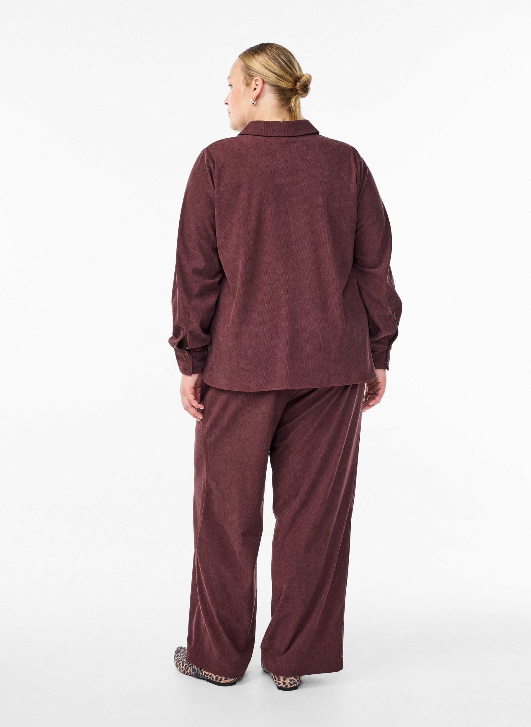 Zizzi Surine Trousers in Wine