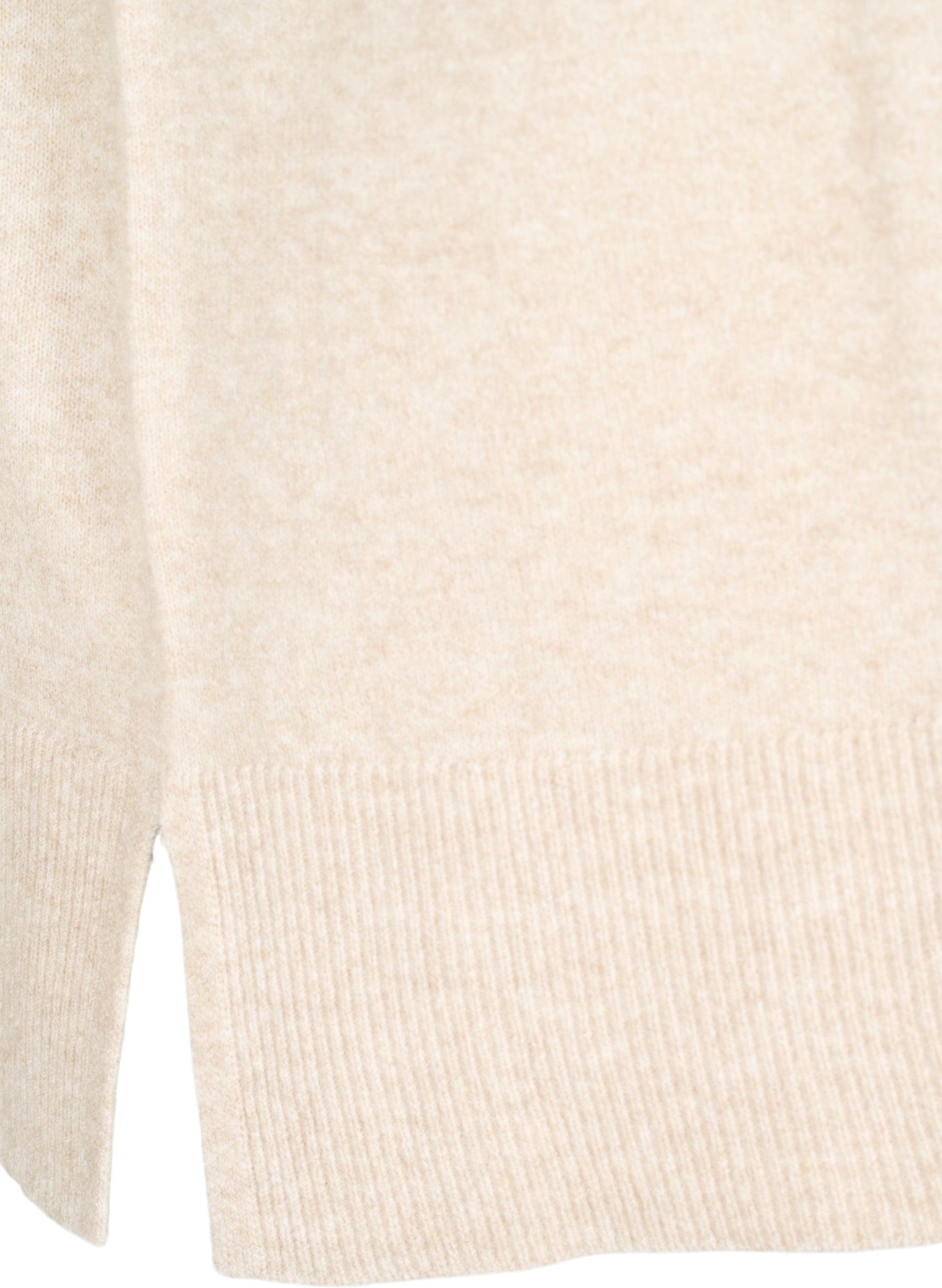 Zizzi Vista Knit Vest in Beige