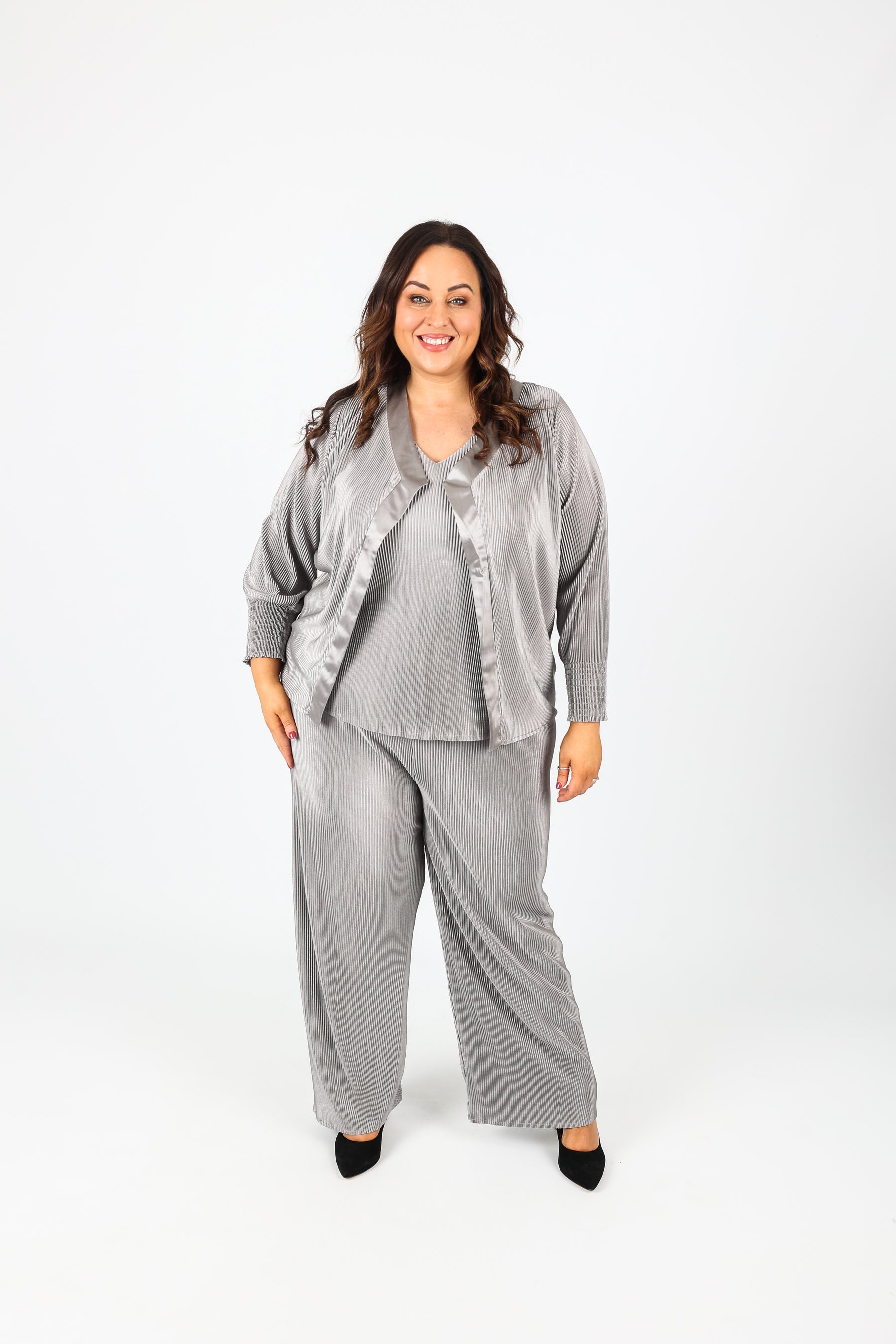 Mellomi Claire Plisse Cardigan in Silver