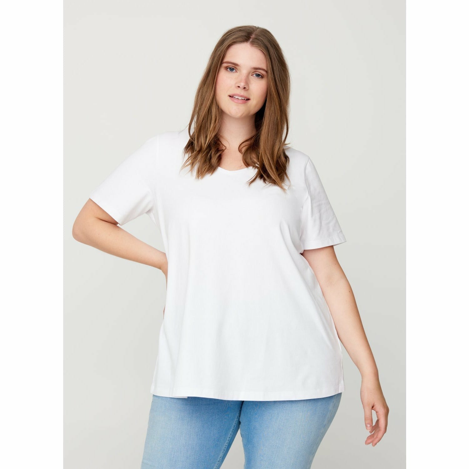 Zizzi Cotton V-Neck Tee Shirt - White - Wardrobe Plus