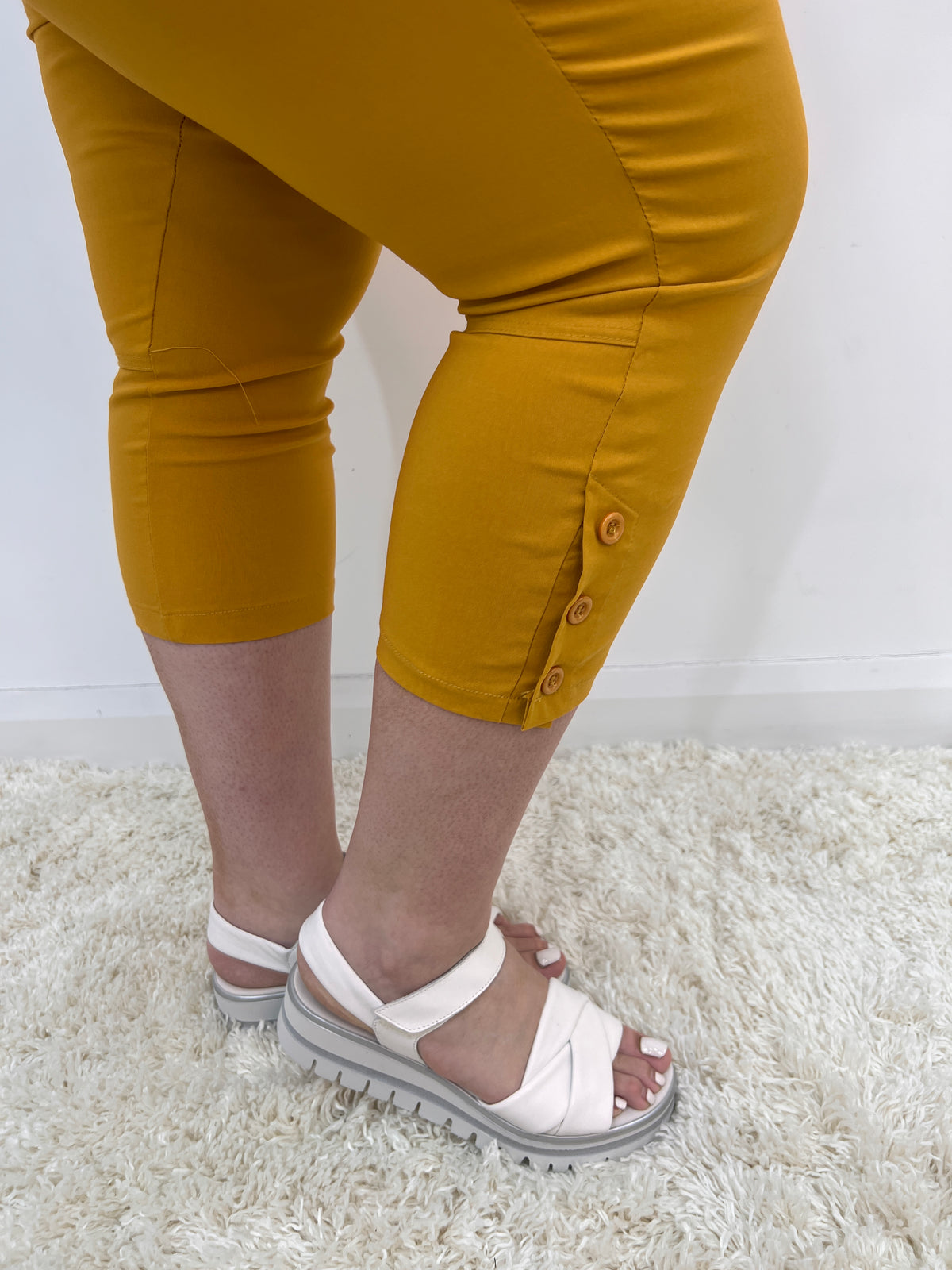 Cassie Crop Trouser in Mustard