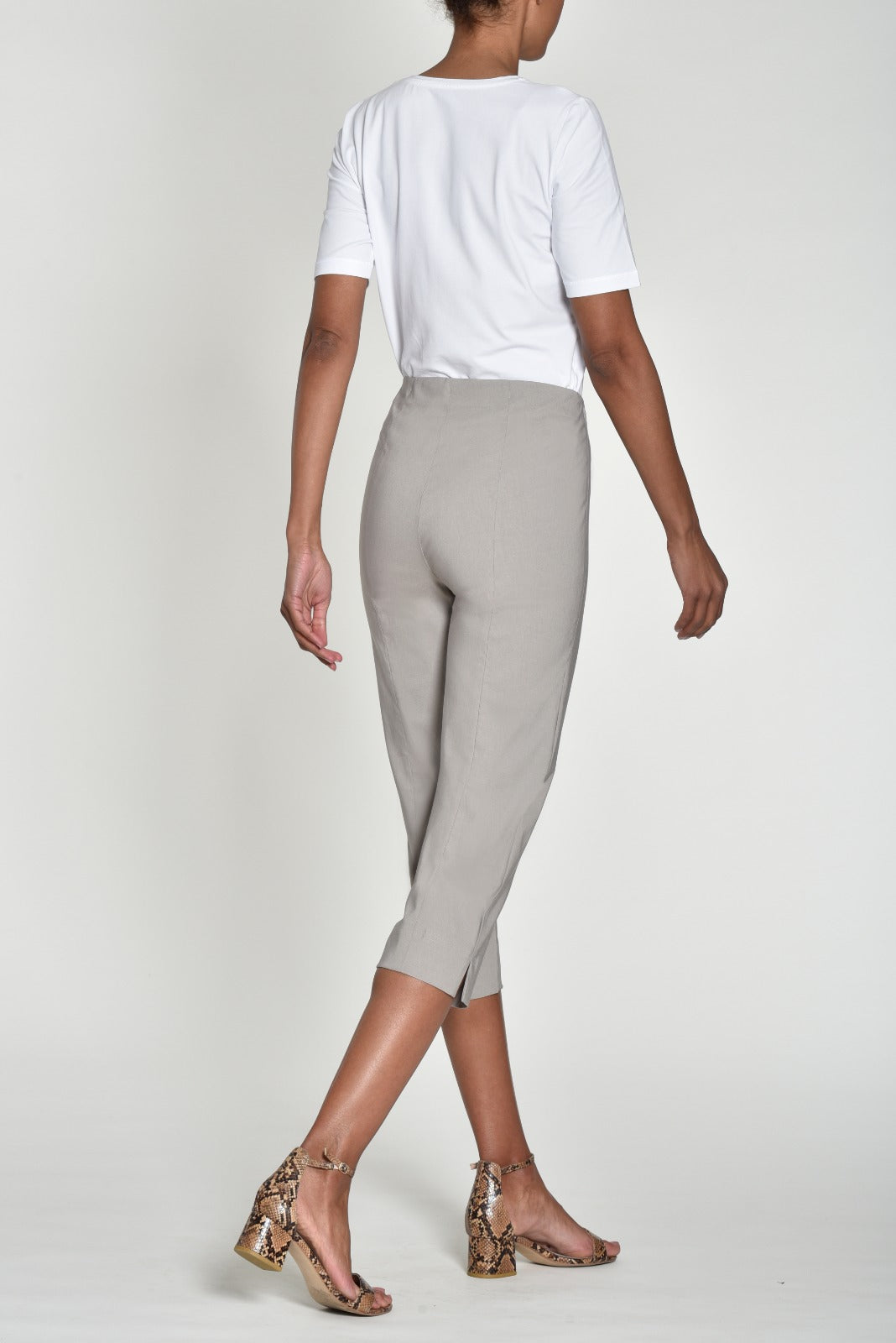 Robell Crop Trousers | Taupe - Wardrobe Plus