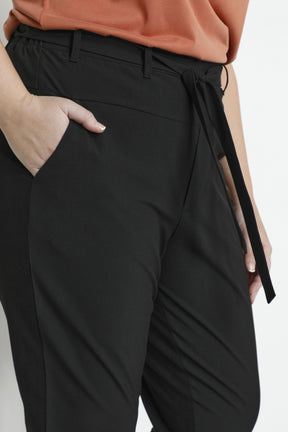 Kaffe Curve Jia Belt Pants in Black