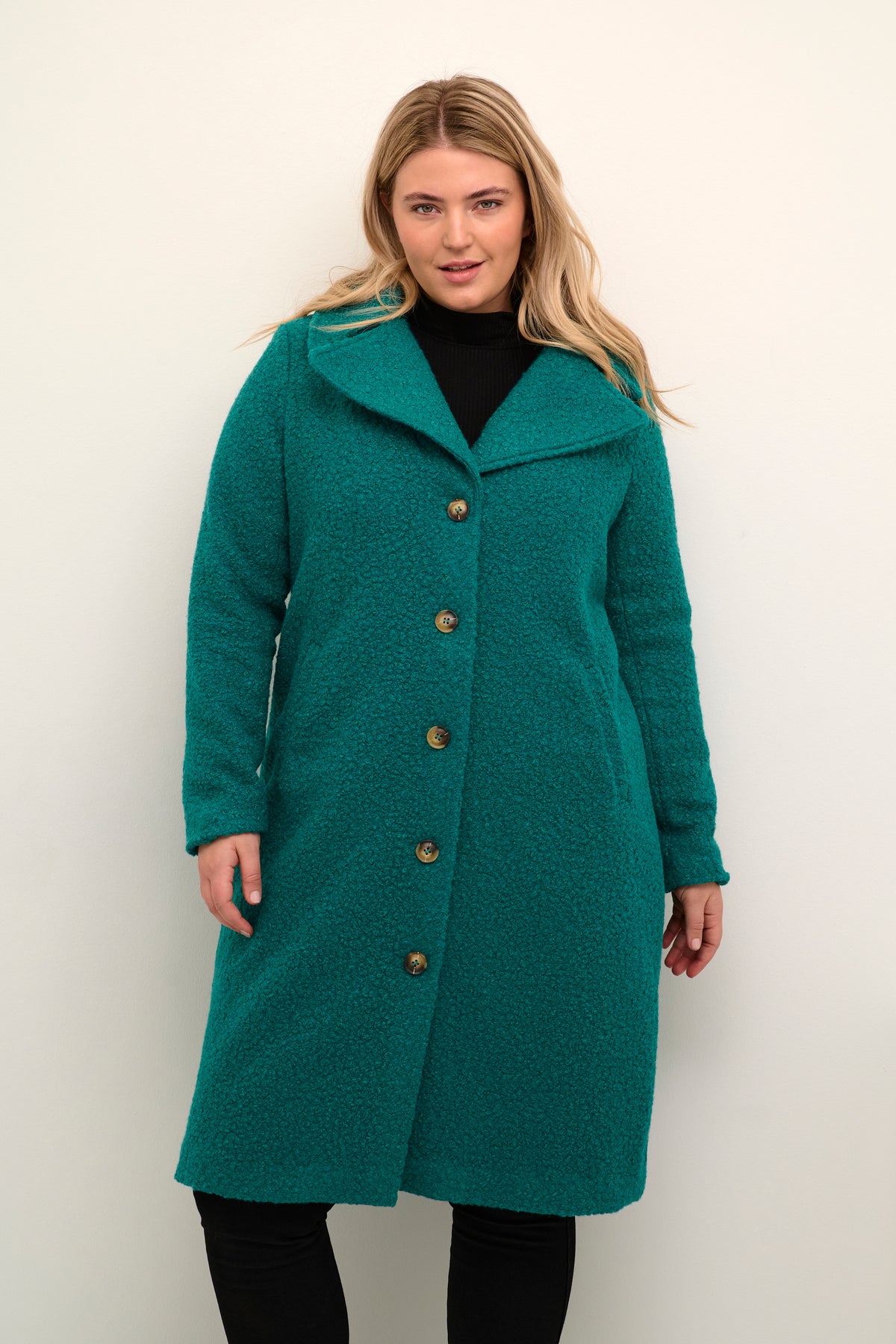 Kaffe Curve Anni Coat in Green