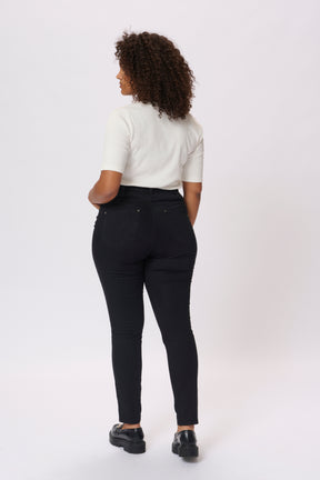 Kaffe Curve Willa Jeans in Black