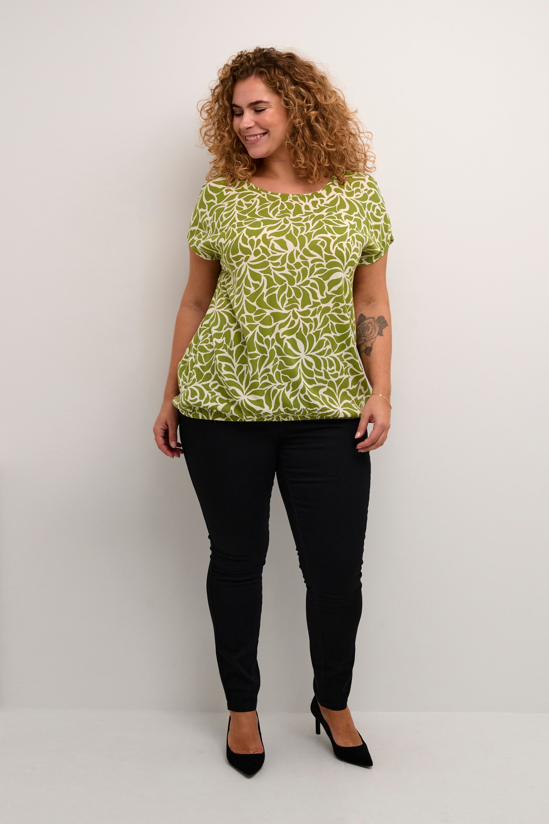 Kaffe Curve Stanley Blouse in Graphic Green